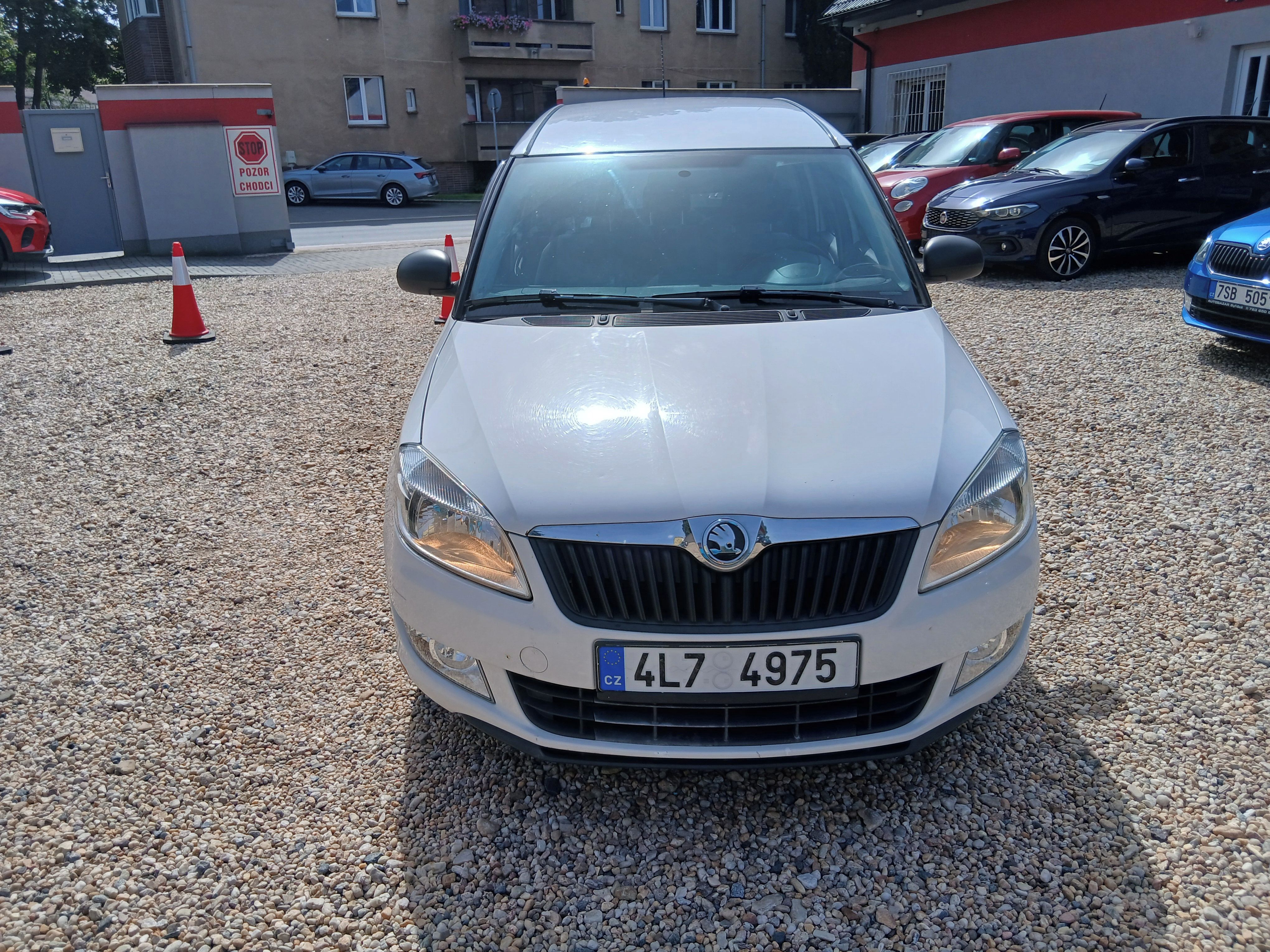 Škoda Roomster, 1.2 TDi 55KW Ambi + Zim. kola - fotka 2