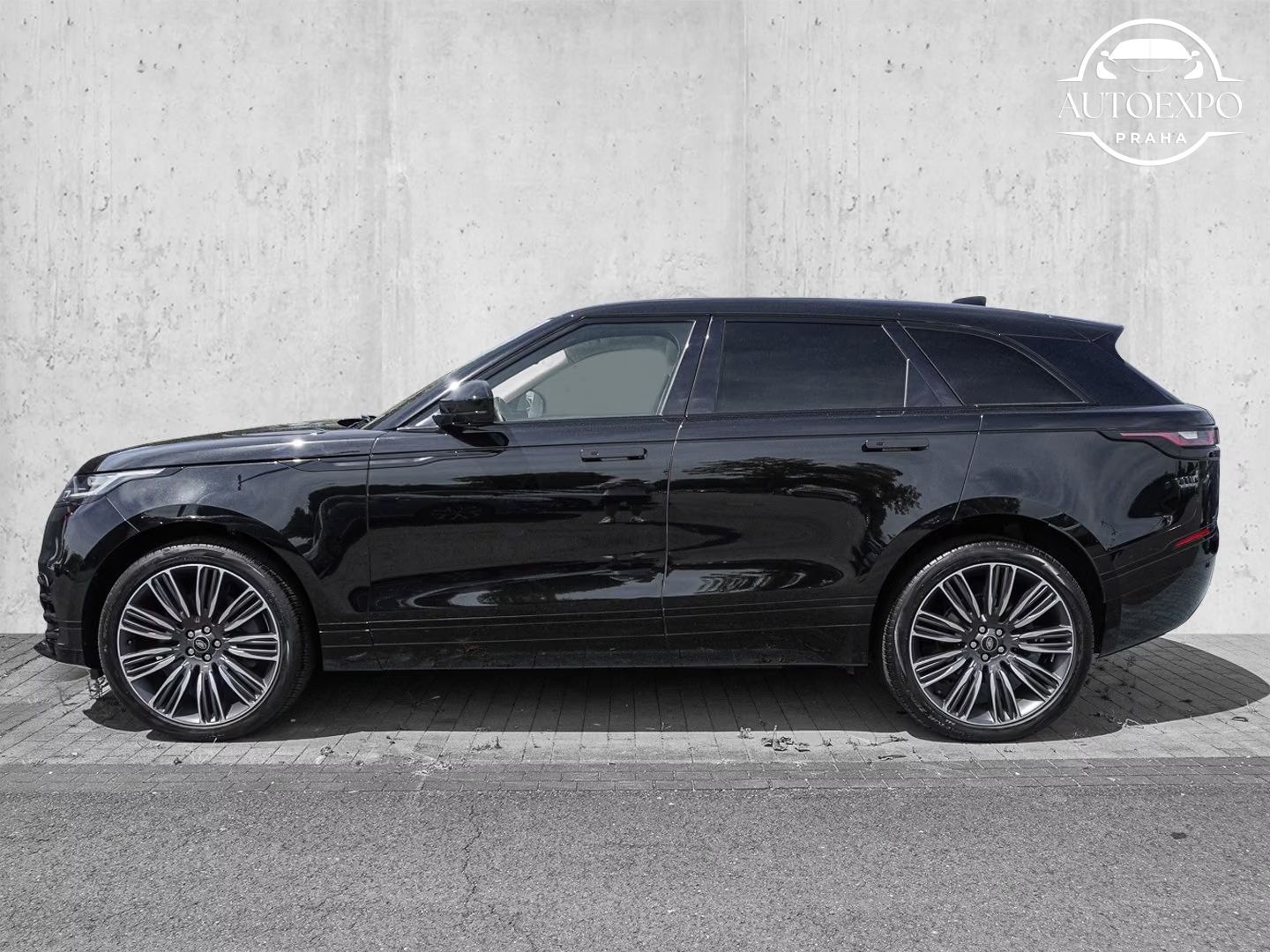 Land Rover Range Rover Velar, 3.0 d R-Dynamic SE kůže DPH - fotka 4