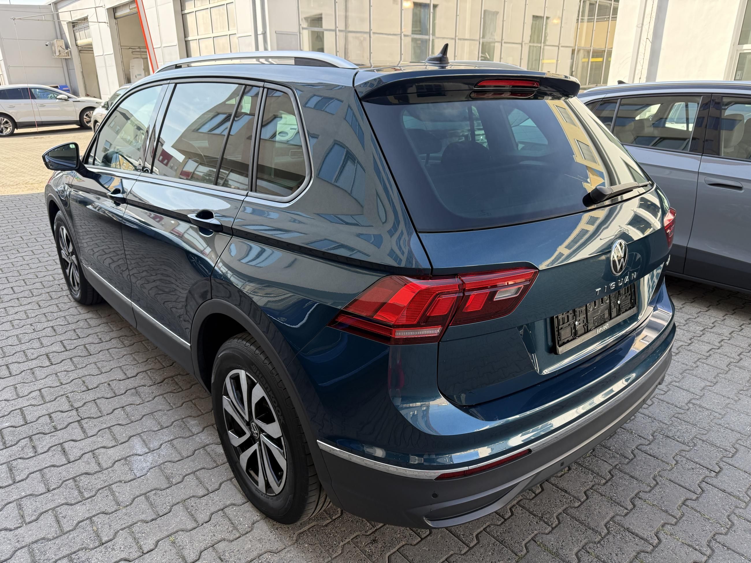Volkswagen Tiguan, 1.4 TSI 180kW DSG / Tažné - fotka 5