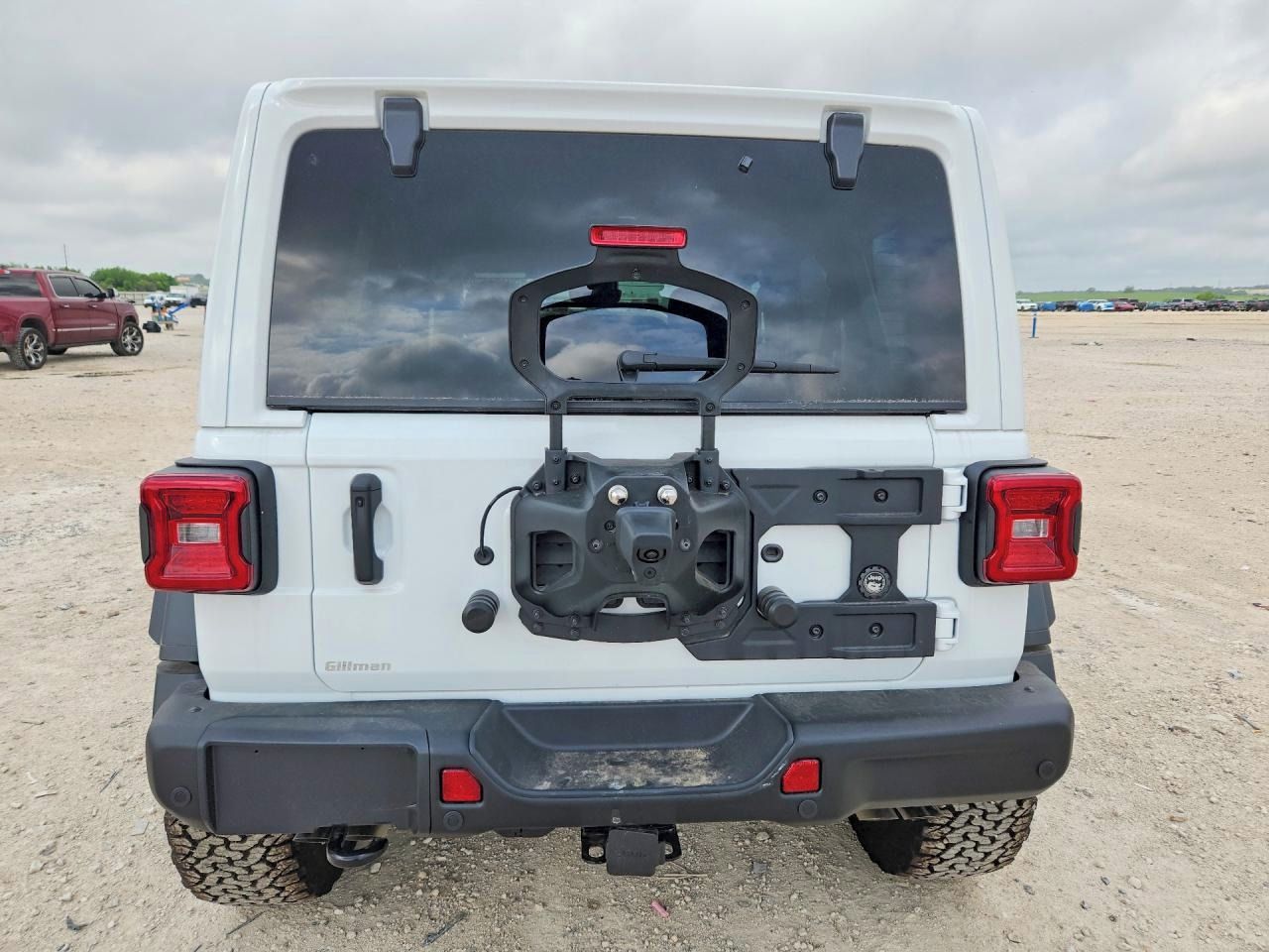 Jeep Wrangler, Auto na cestě - fotka 6