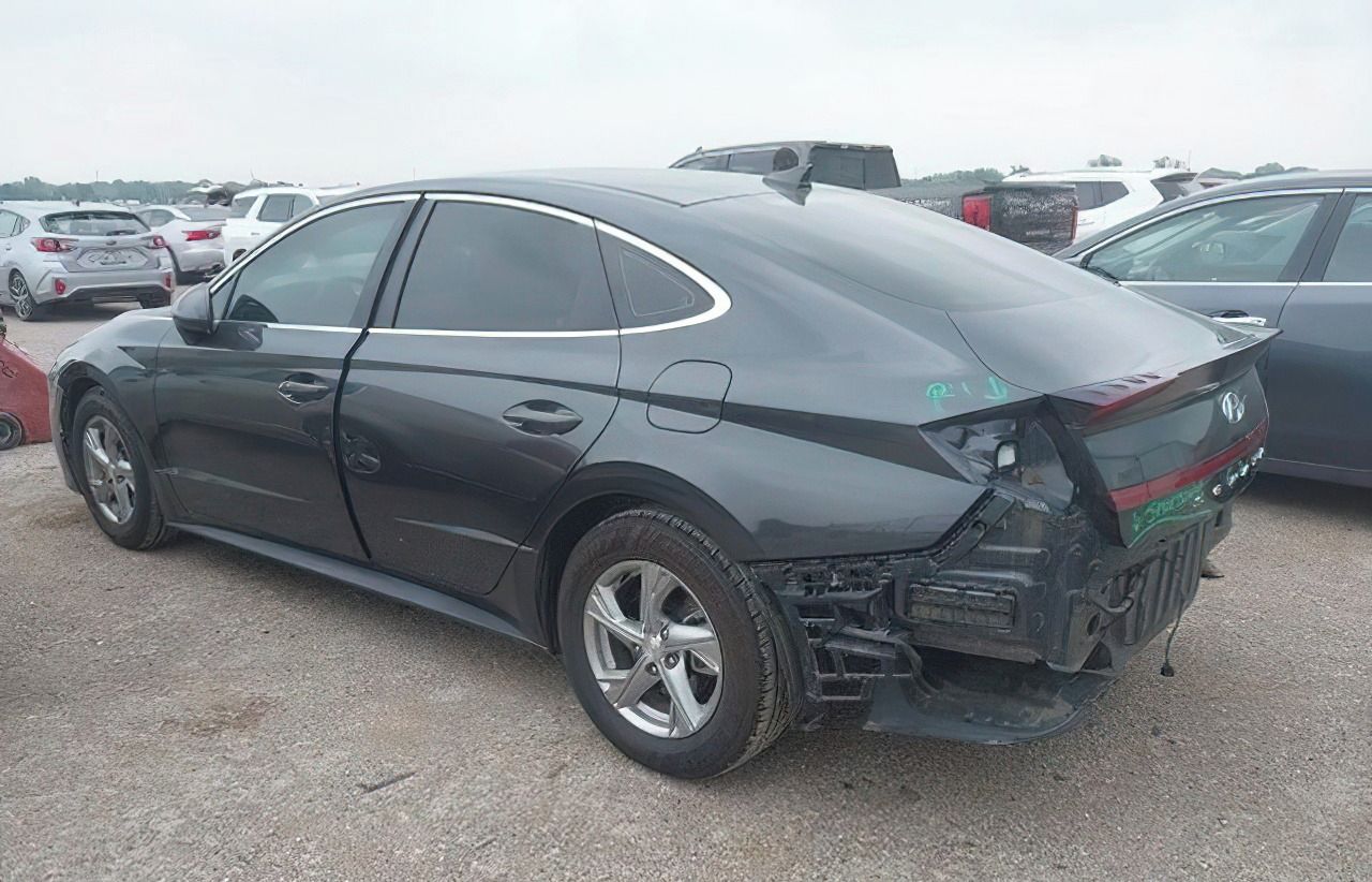 Hyundai Sonata, Auto na cestě - fotka 3