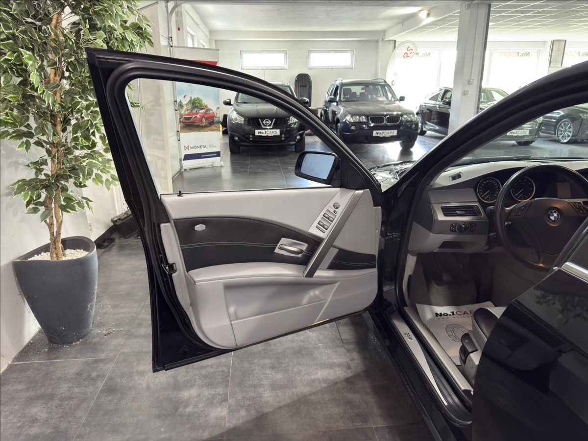 BMW Řada 5, 2,2   520i V6 ANGEL SUPER STAV - fotka 6