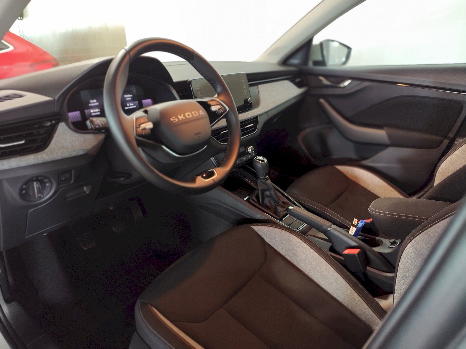 Škoda Scala, SCALA SELECTION 1.0 TSI 85 kW - fotka 6