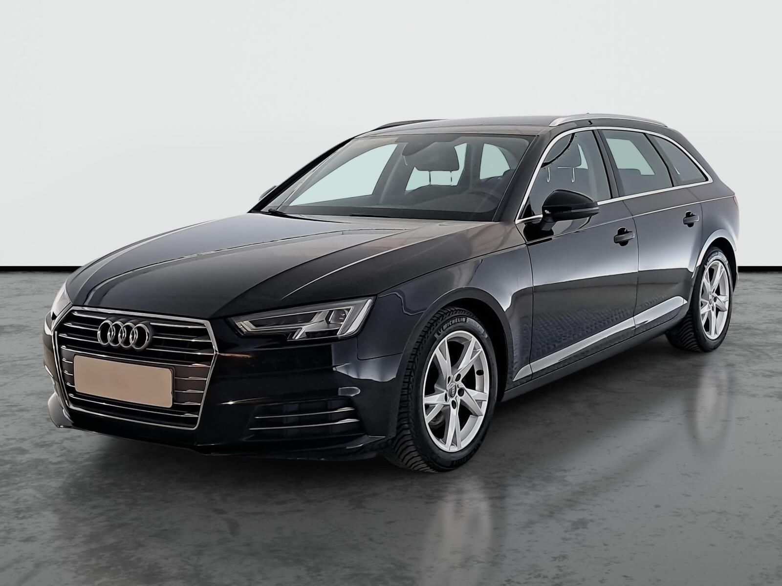 Audi A4, 2.0 TDI, Automatická klima - fotka 2