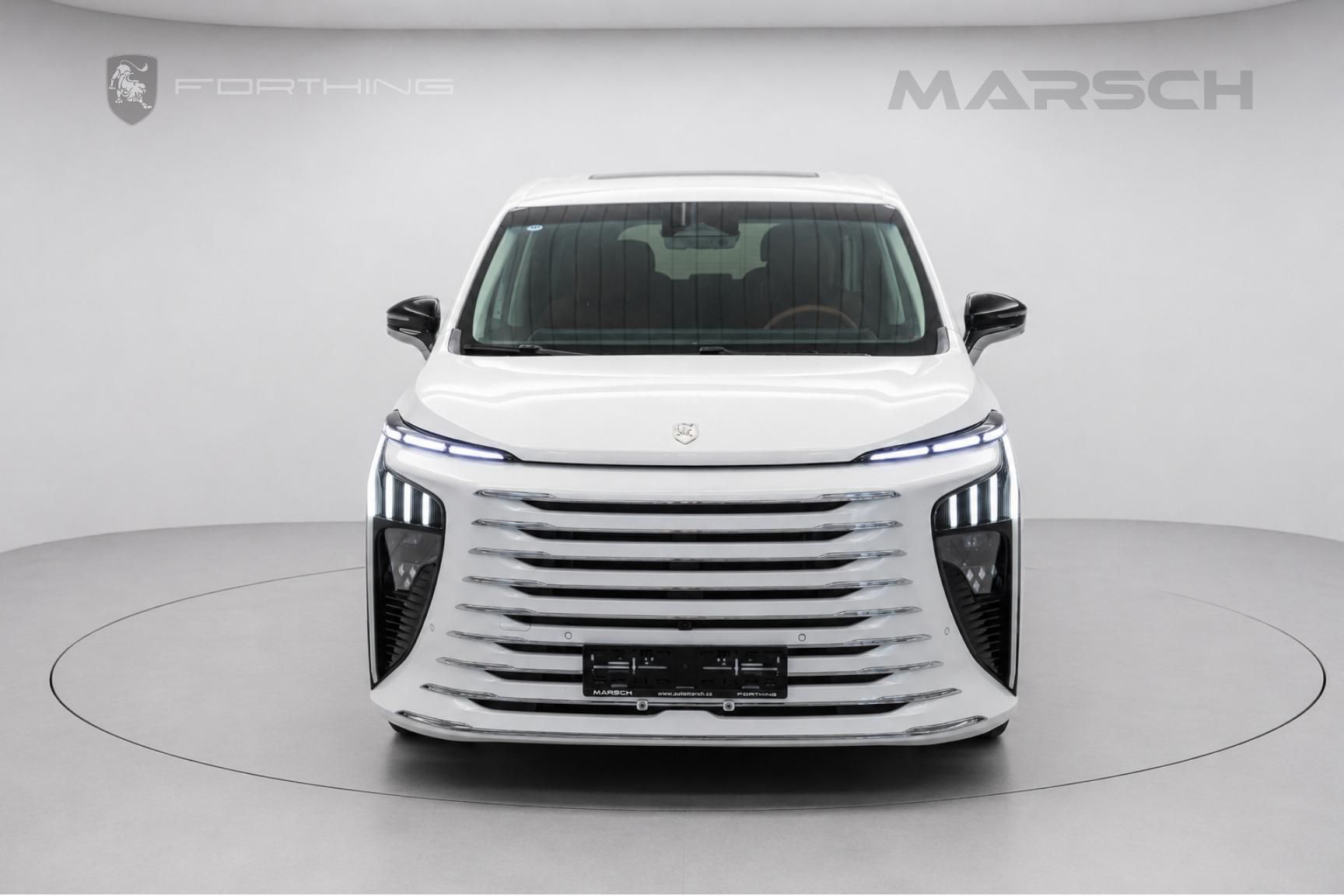 Dongfeng U-Tour, V9 PHEV - fotka 2
