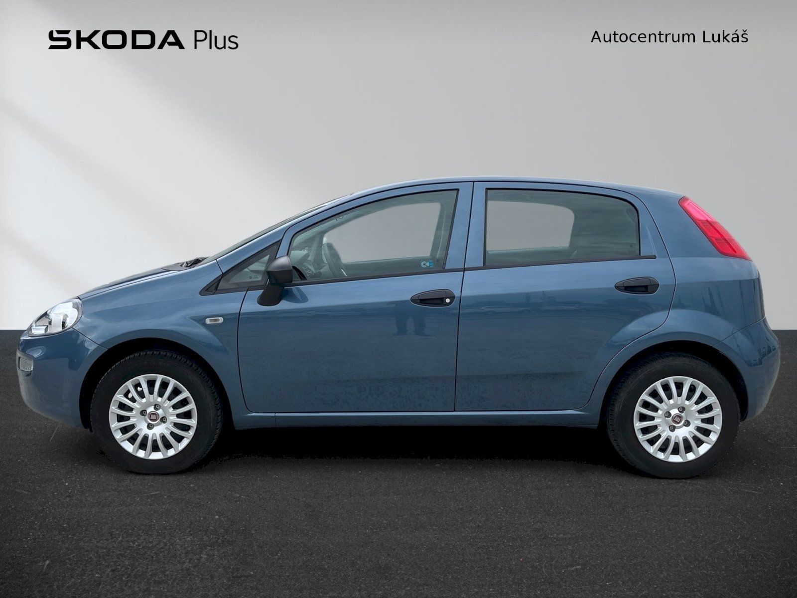 Fiat Punto, PLUS 1.4 8v 57 kW - fotka 3
