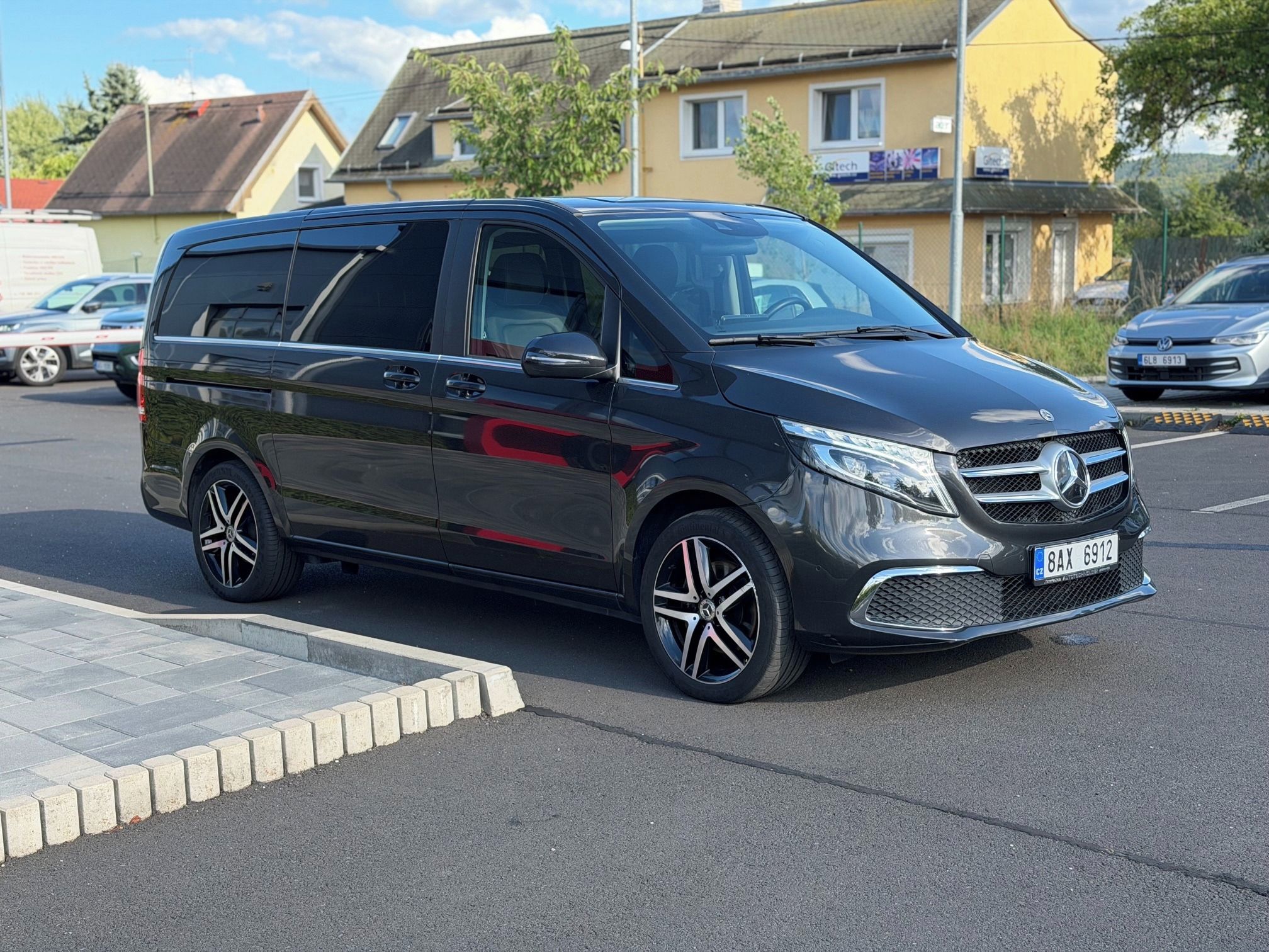 Mercedes-Benz Třídy V, V-CLASS() V 250 d L 4matic - fotka 5