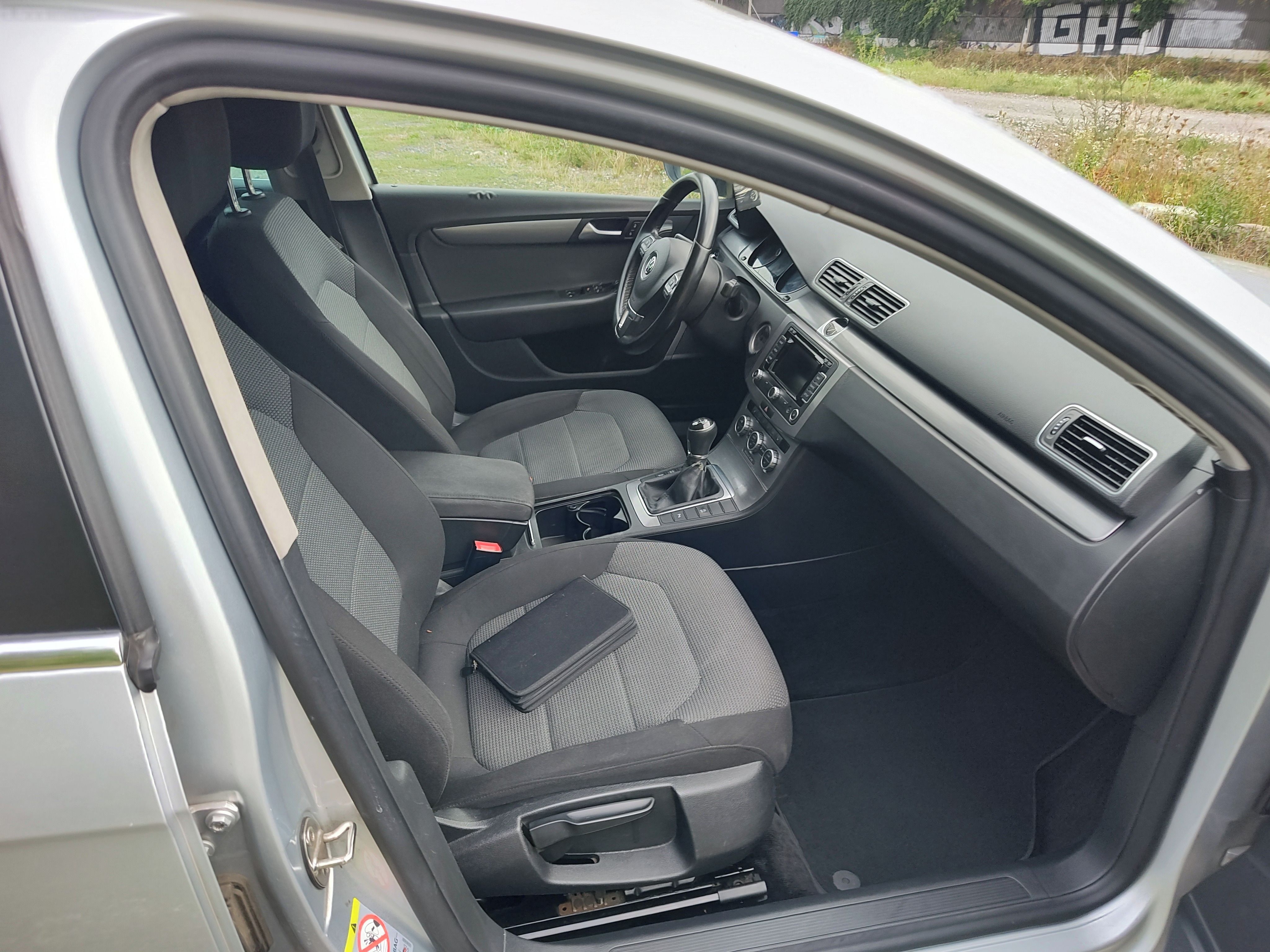 Volkswagen Passat, 2,0TDI 103 KW - fotka 6