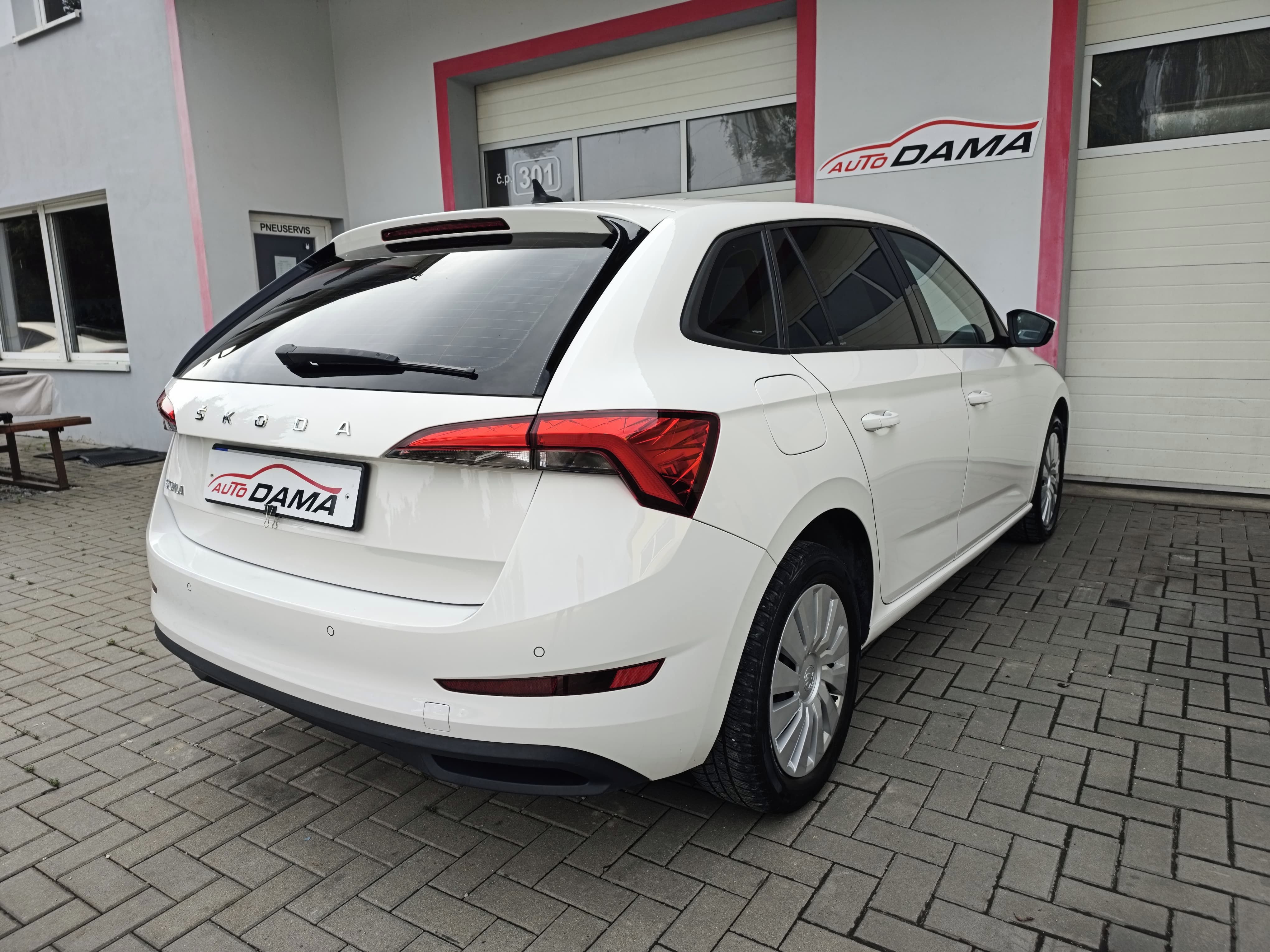Škoda Scala, 1.6 TDI 85kW Ambition - fotka 4
