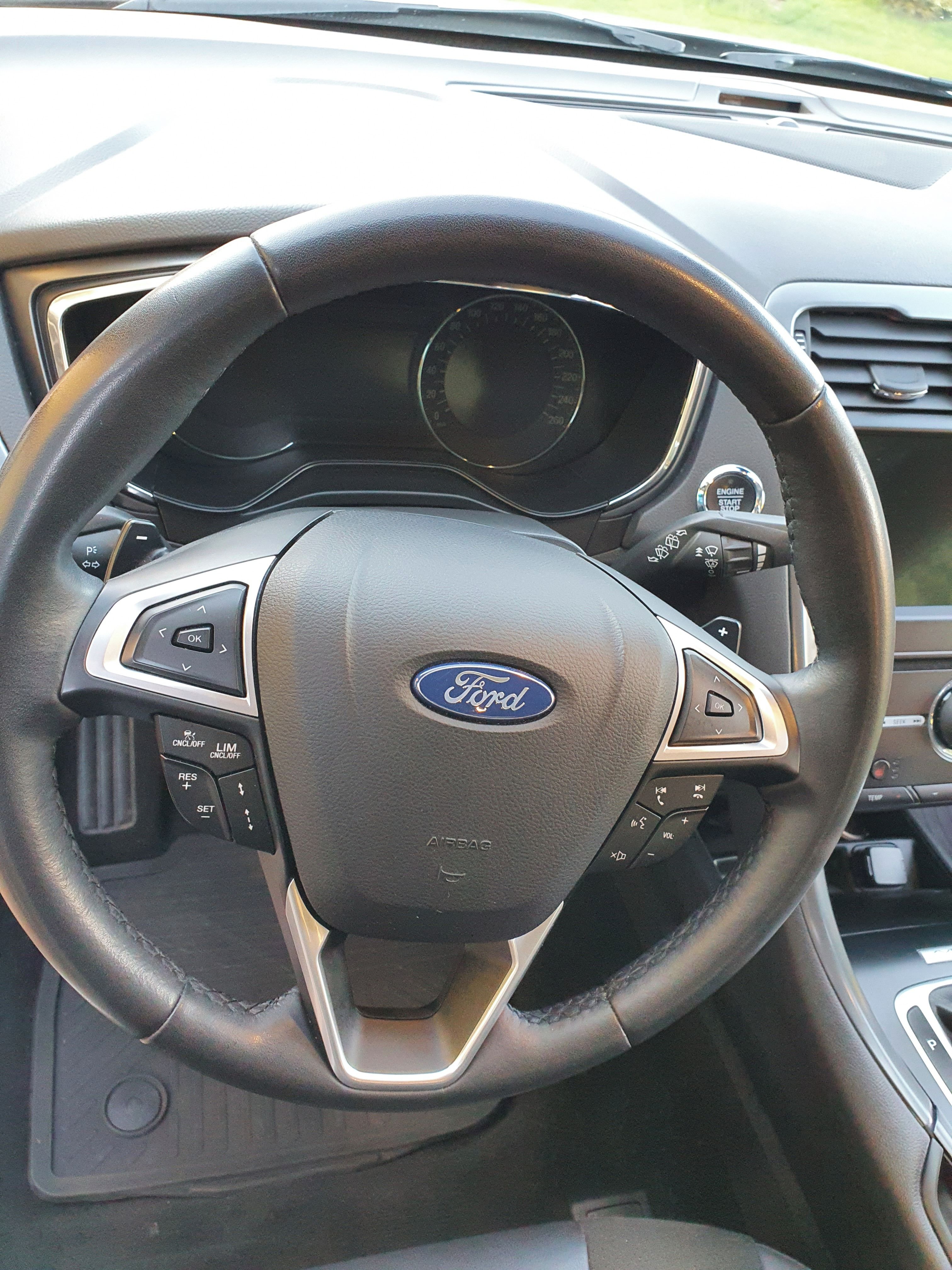 Ford Mondeo - fotka 6