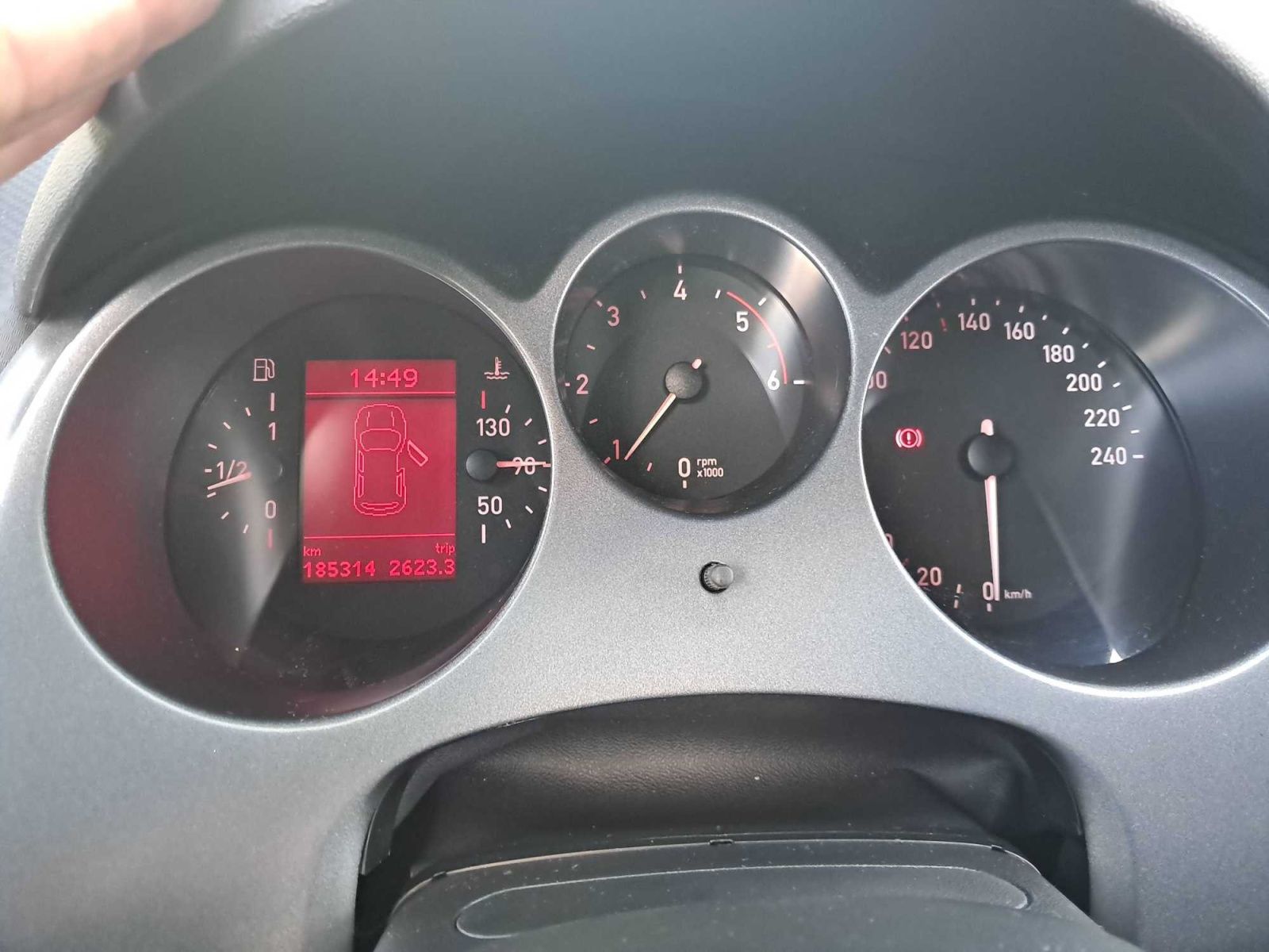 Seat Altea, 1.9 TDI, Automatická klima - fotka 3