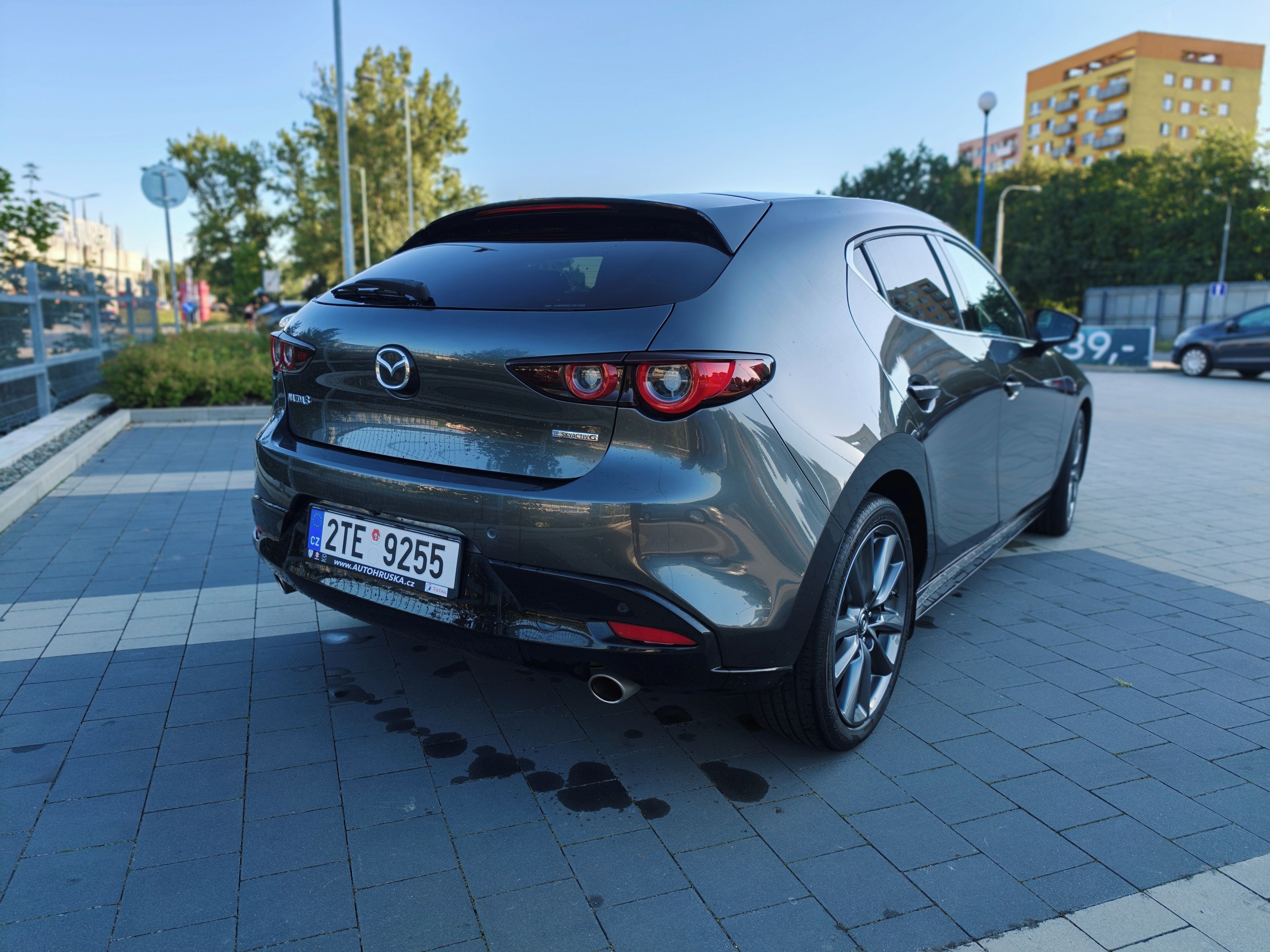 Mazda 3 - fotka 2