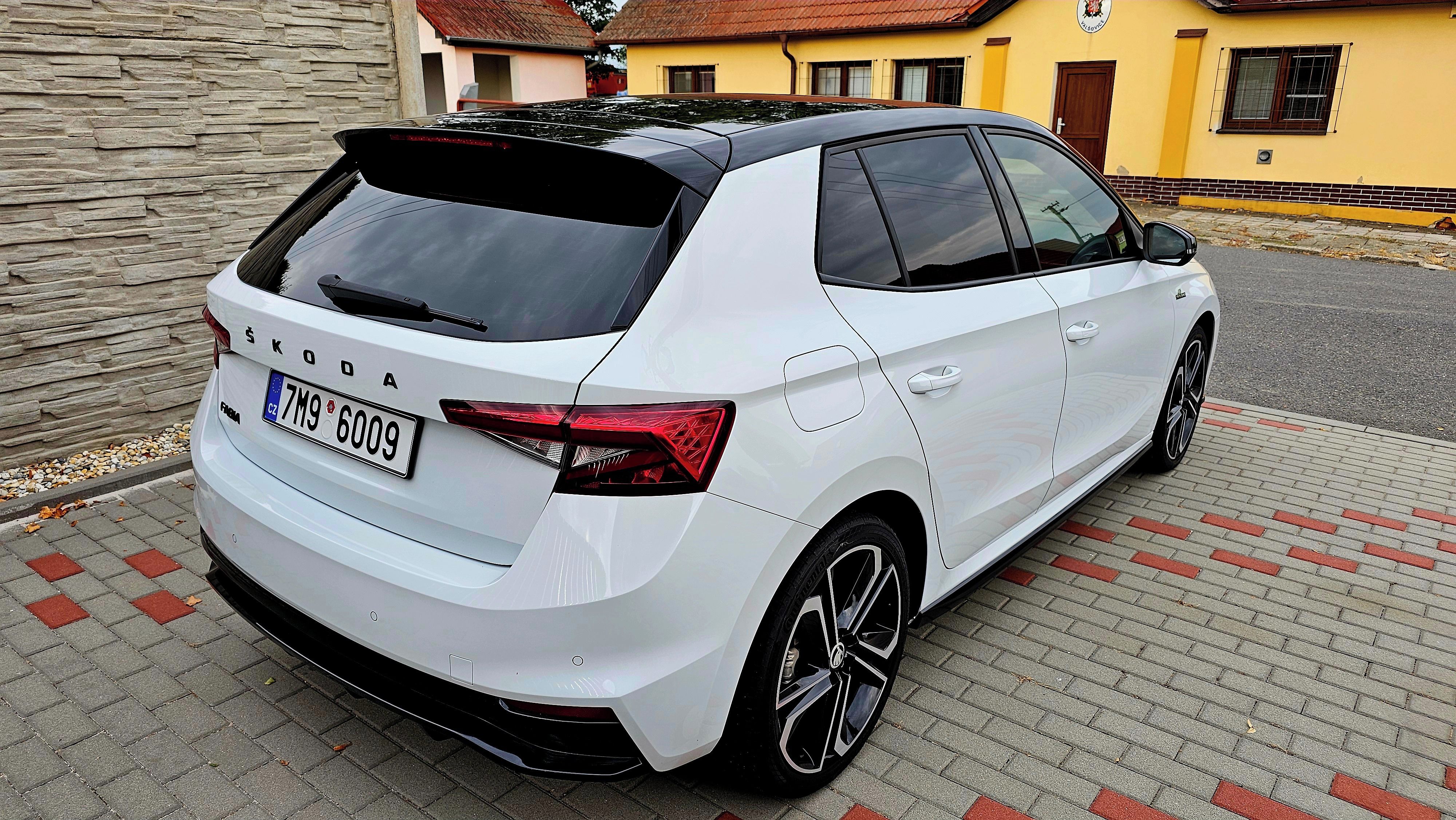 Škoda Fabia, 1.5 TSI Monte Carlo - fotka 3