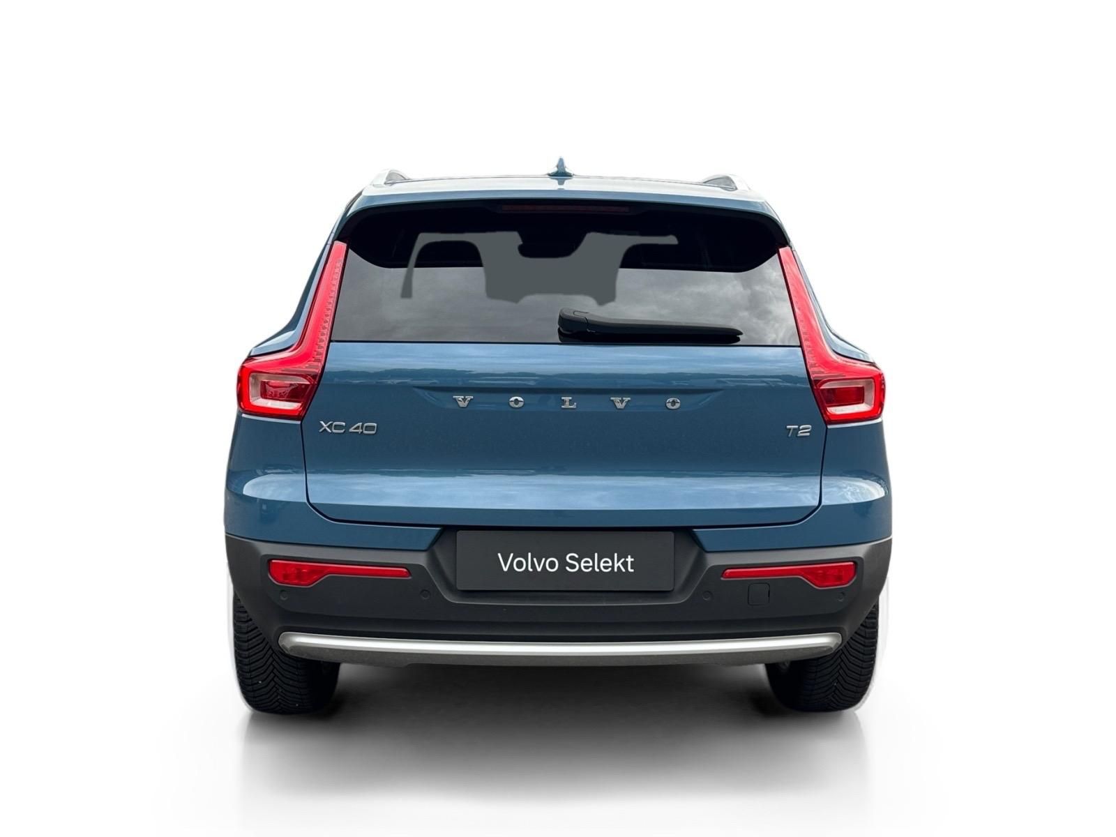 Volvo XC40, T2 FWD MOMENTUM // 1. maj. - fotka 4