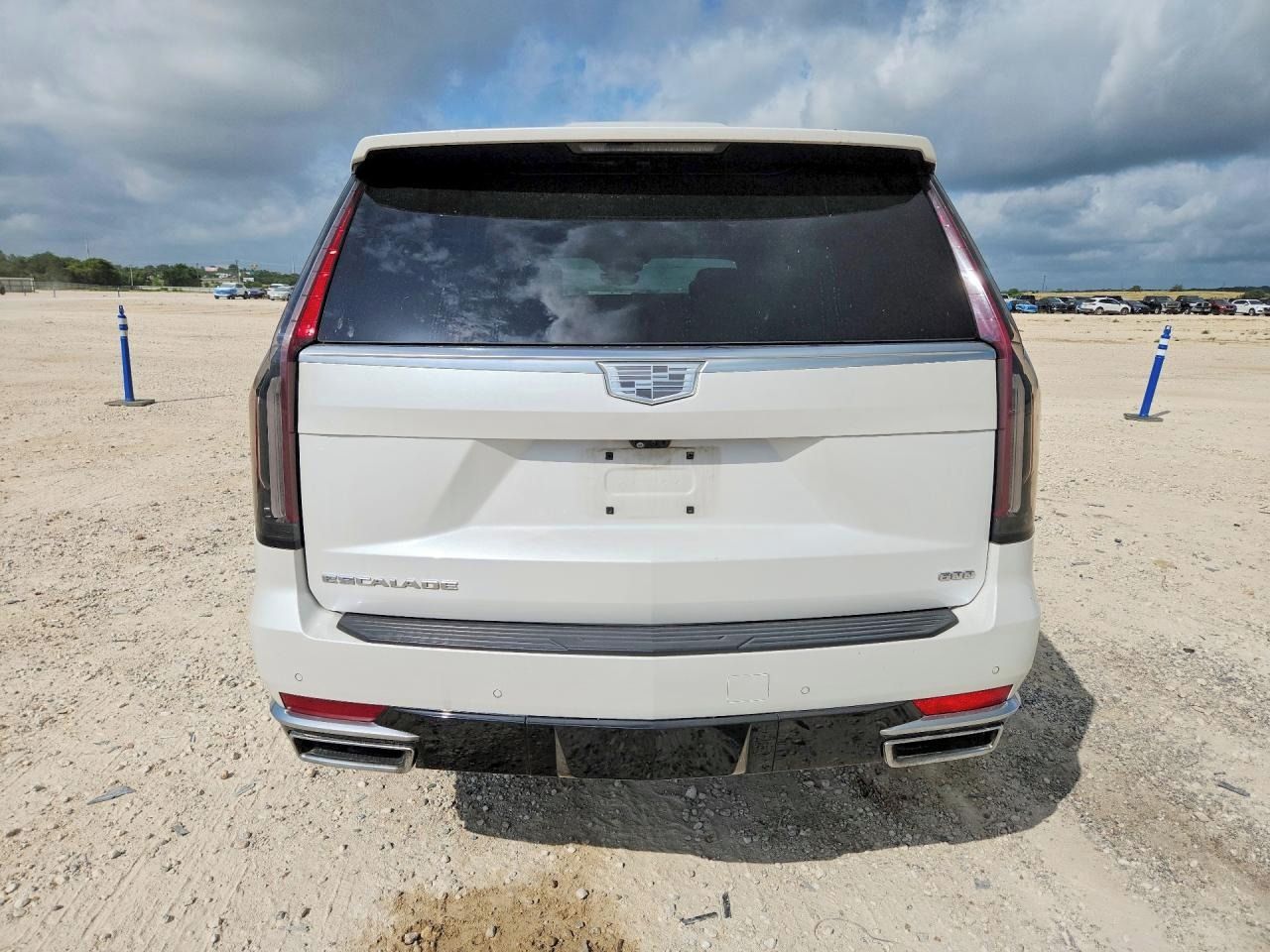 Cadillac Escalade, Auto na cestě - fotka 6