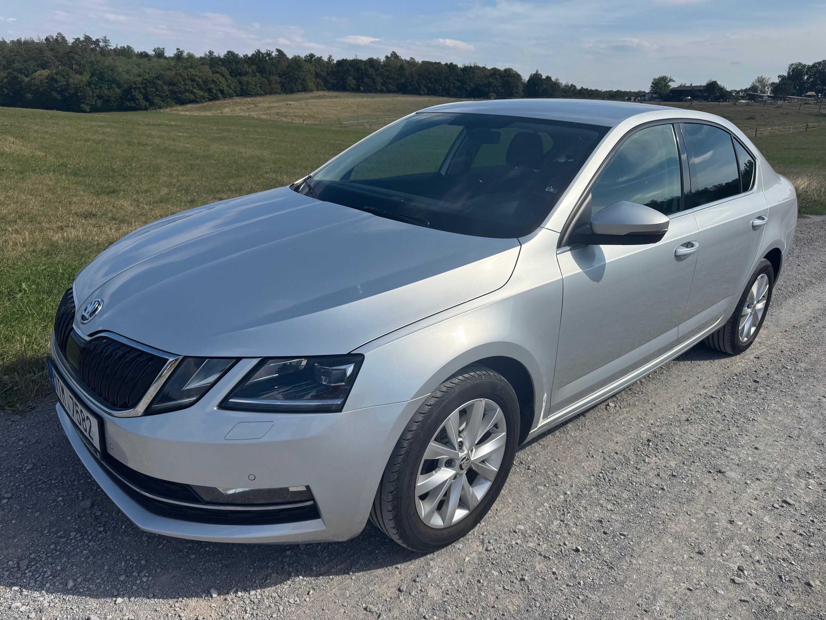 Škoda Octavia, 2.0TDI DSG STYLE+ ACC LED ČR