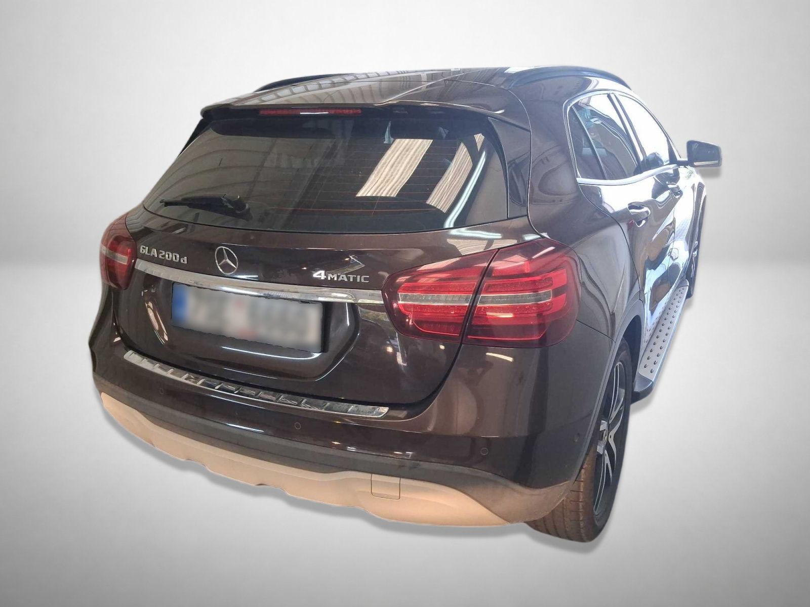 Mercedes-Benz GLA, 200 d 4MATIC, 4X4, Automat - fotka 2