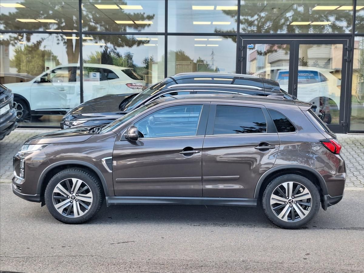 Mitsubishi ASX, 2,0 MIVEC  4WD CVT Intense DPH - fotka 3