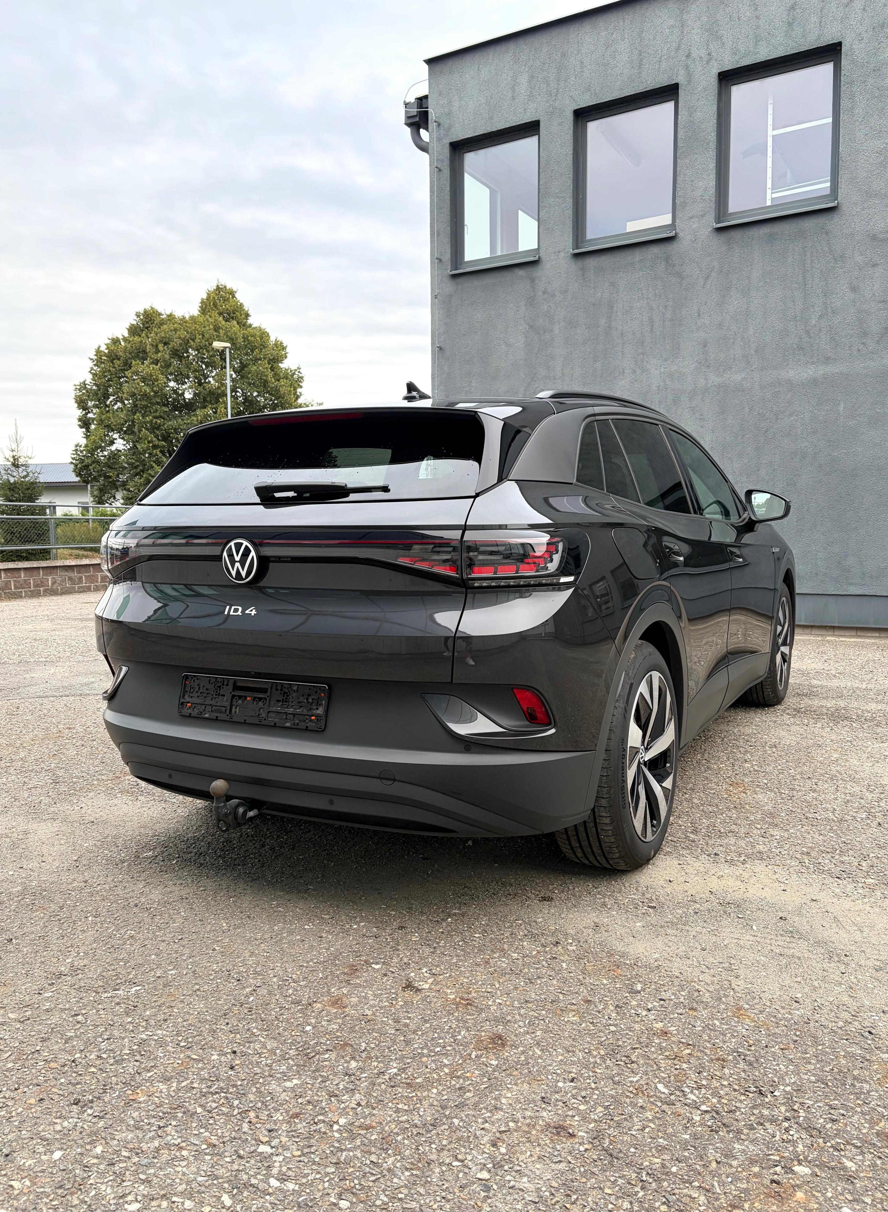 Volkswagen ID.4, ID.4 PRO 150kw TAŽNÉ SOH 93,2% - fotka 6
