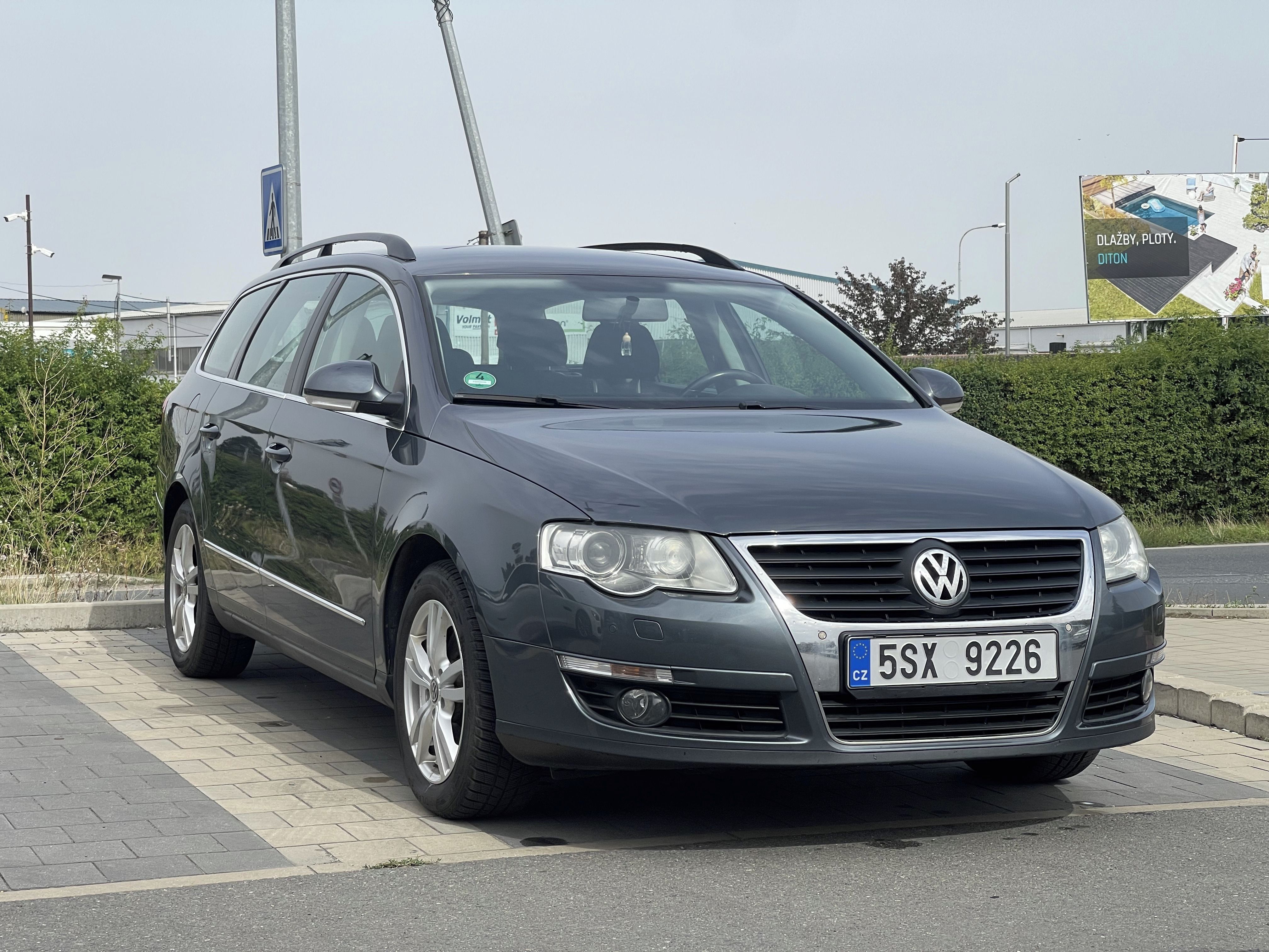 Volkswagen Passat Variant, Combi 2.0 TDI, tažné - fotka 2