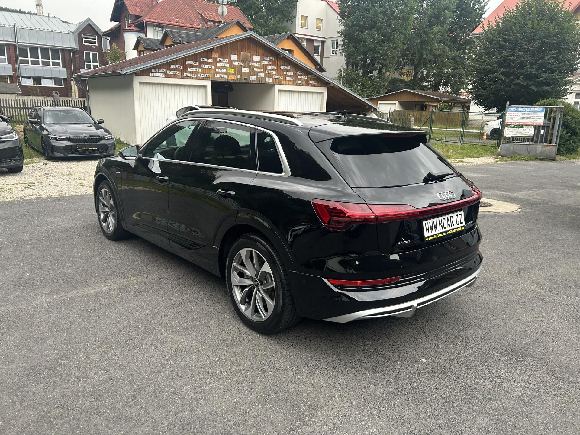 Audi e-tron, 55 QUATTRO 300kw S LINE SOH97% - fotka 4