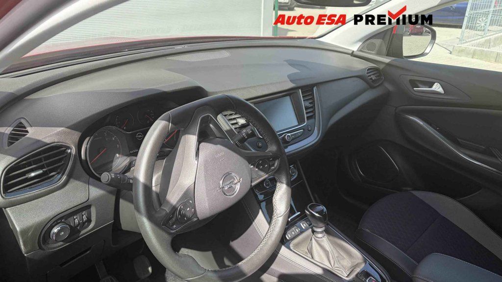 Opel Grandland X, 1.2T,ČR - fotka 3