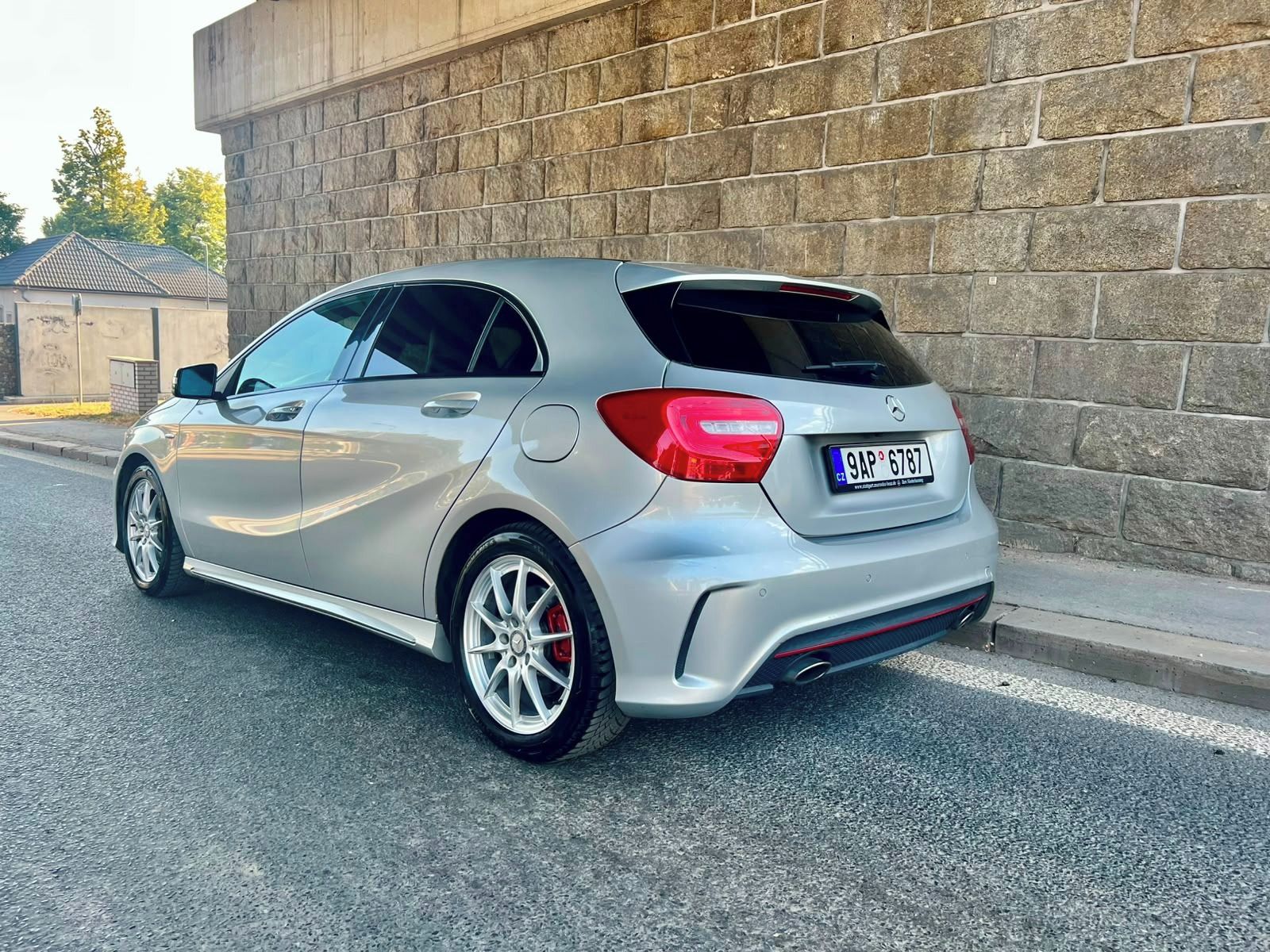 Mercedes-Benz Třídy A, 2.0 A250 Kůže automat, servis - fotka 4