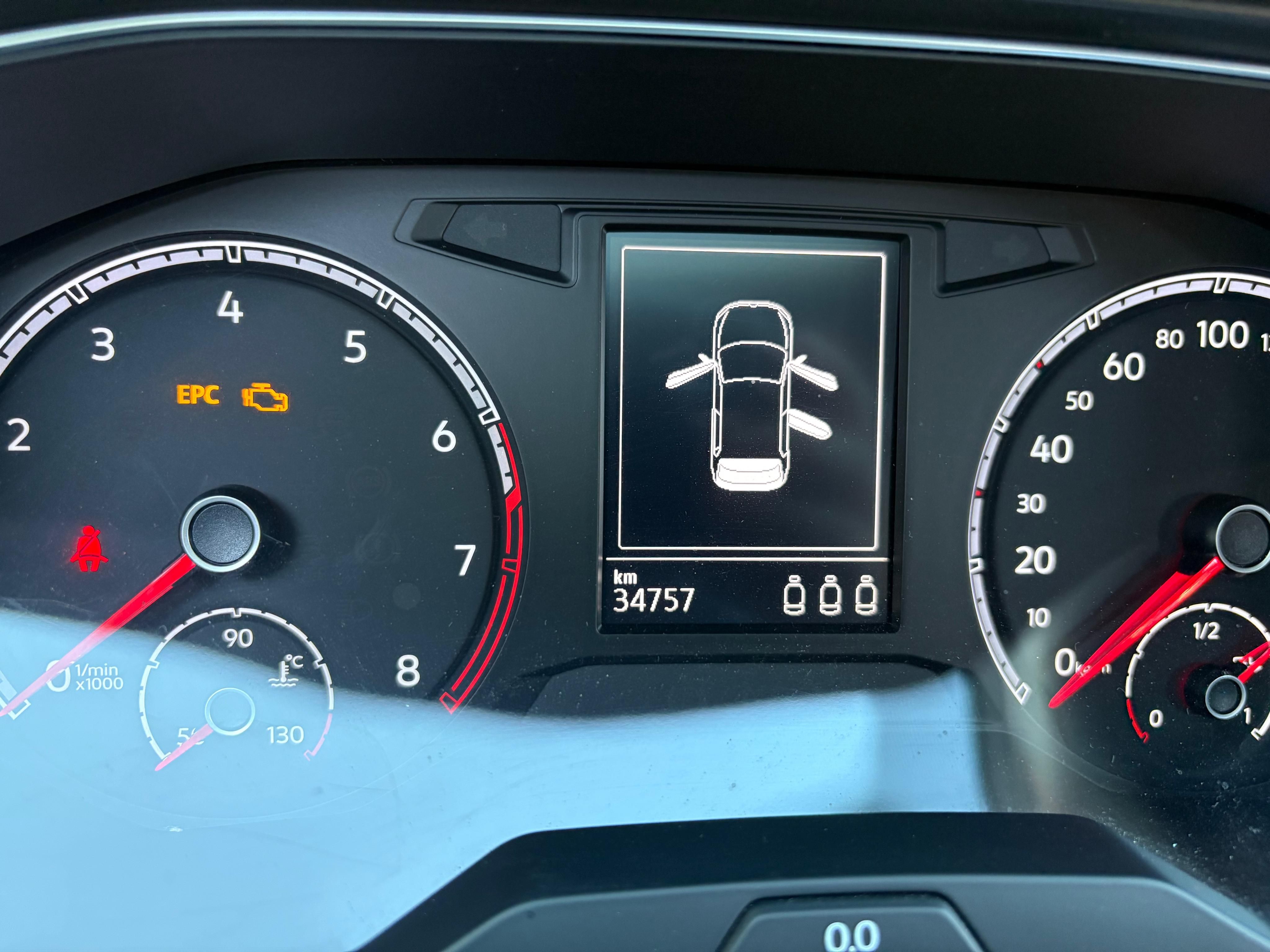 Volkswagen T-Roc, 1,5 TSI 110 kW, - fotka 4