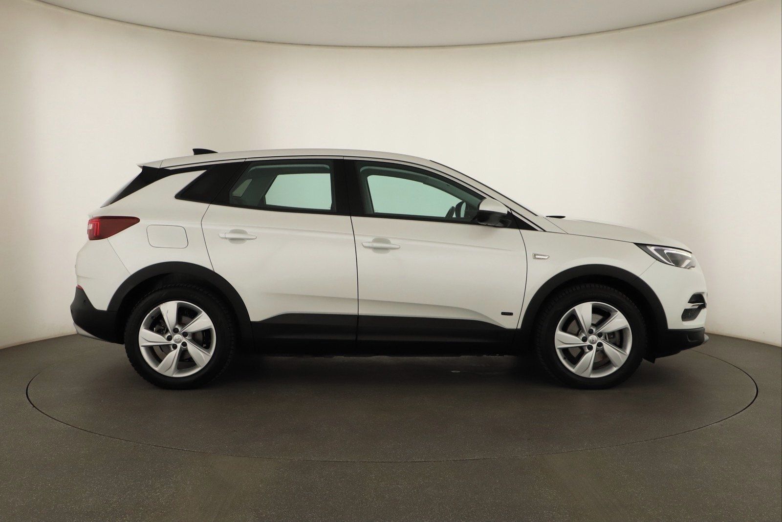 Opel Grandland X, Plug-in Hybrid4, 4X4, Automat - fotka 6