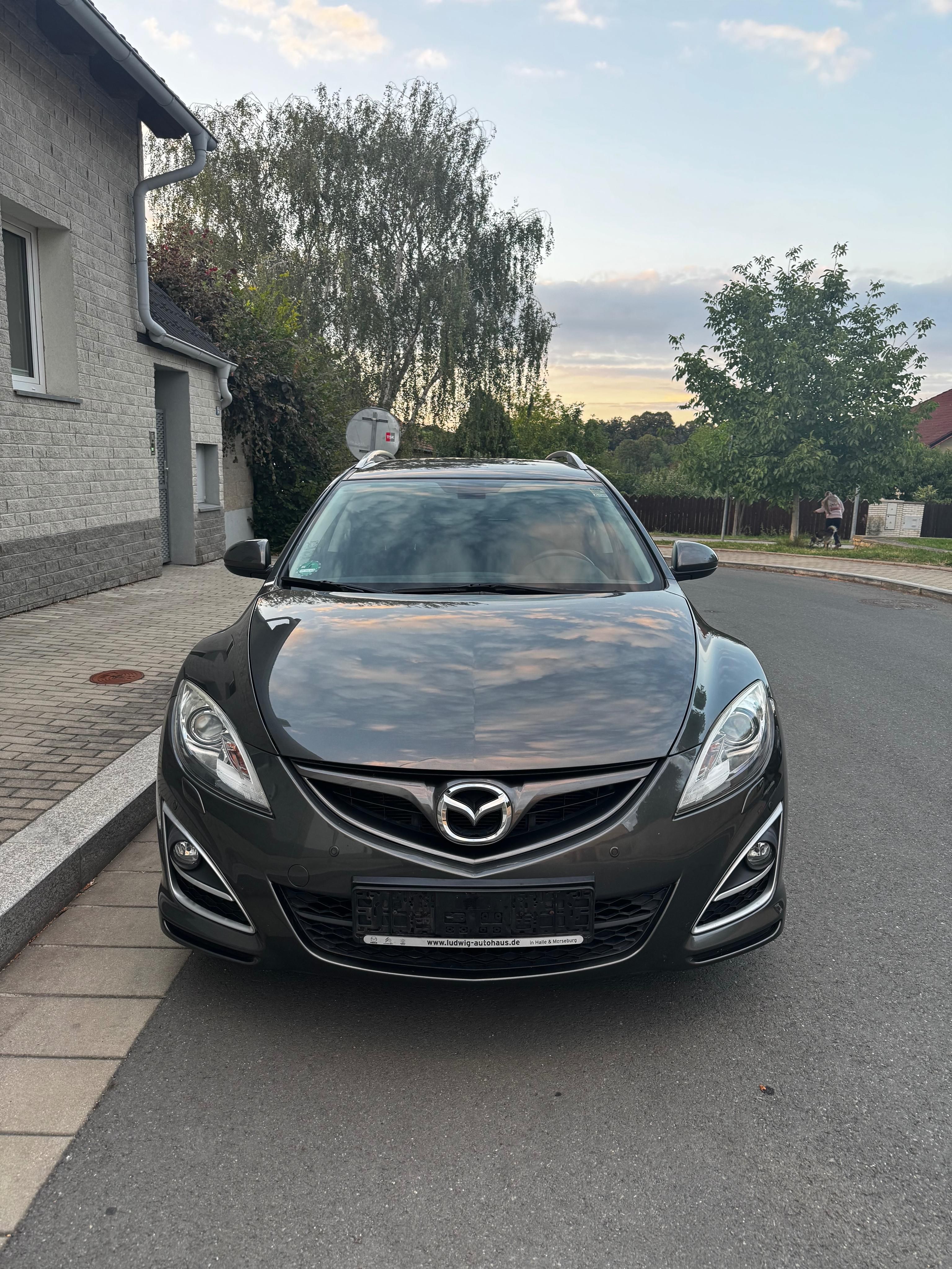 Mazda 6, 2.0 benzin, automat, výbava - fotka 3