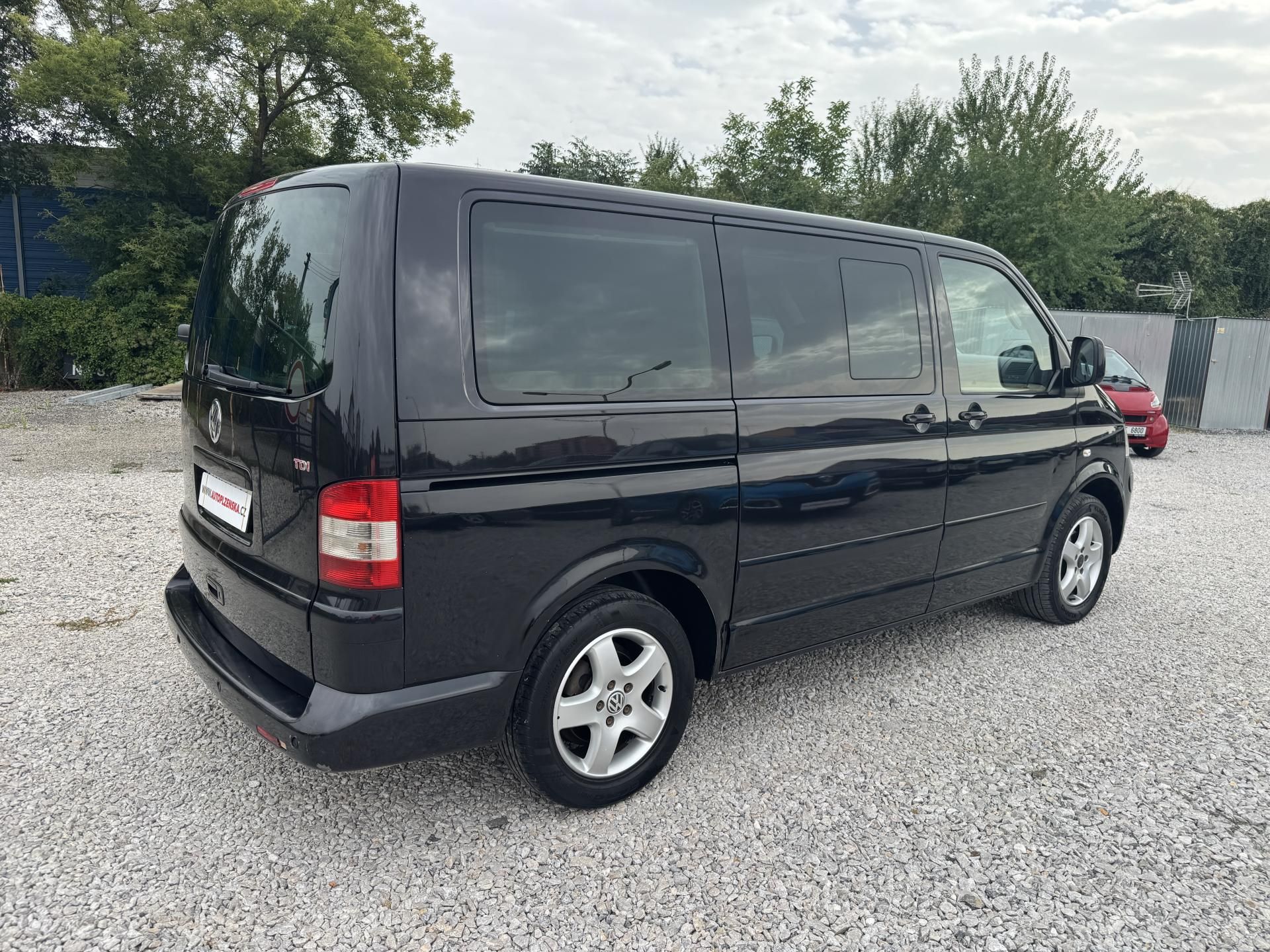 Volkswagen Multivan, 2.5TDi,AUTOMAT,7MÍST - fotka 4