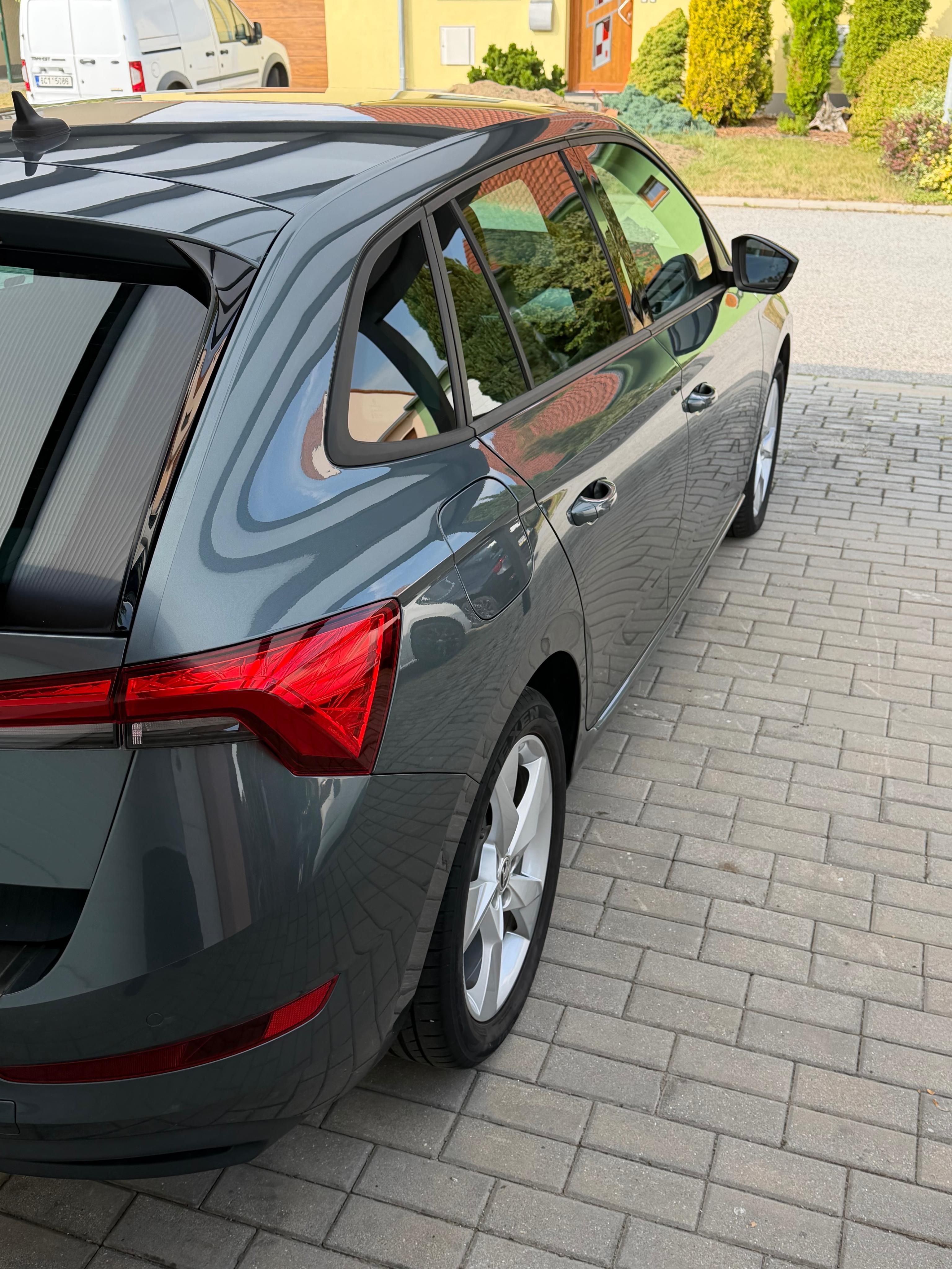 Škoda Scala, Škoda Scala 1.6 TDI - fotka 4
