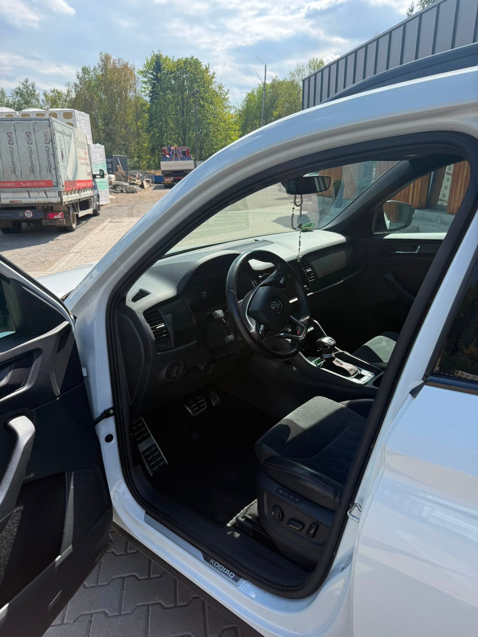 Škoda Kodiaq, Škoda Kodiaq RS BI--TDI 176 - fotka 3