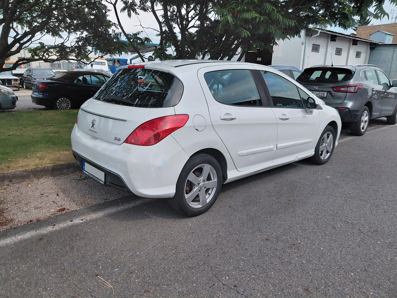 Peugeot 308, 1.4 16V VTi - fotka 2
