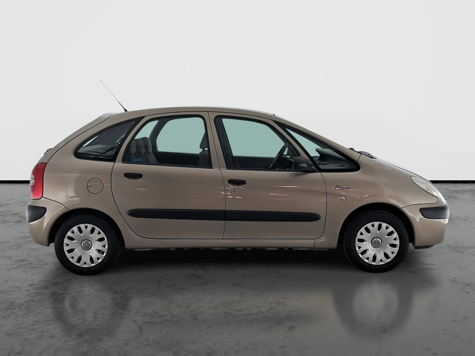 Citroën Xsara Picasso, 1.6 HDi, po STK - fotka 6