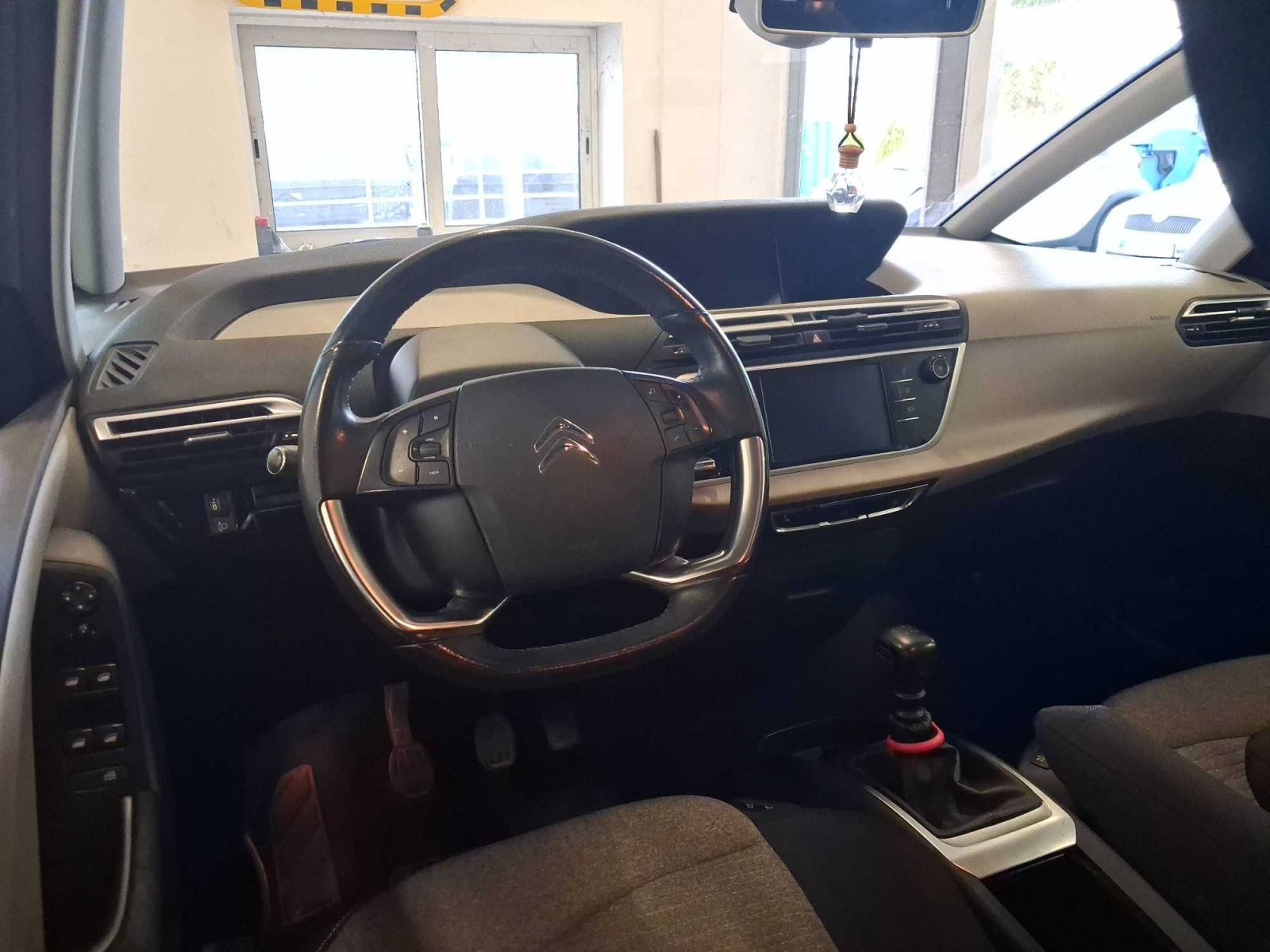Citroën Grand C4 SpaceTourer, 1.5 BlueHDi, 7 míst - fotka 3
