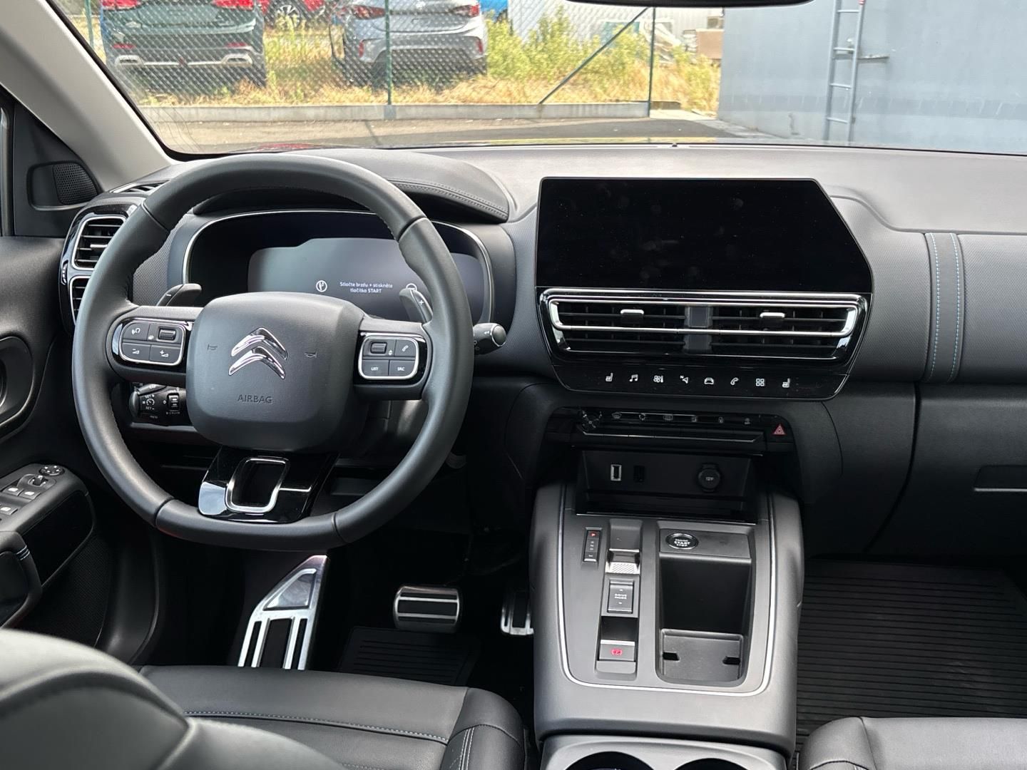 Citroën C5 Aircross, 1.2 PureTech / 100 kW SHINE PA - fotka 6