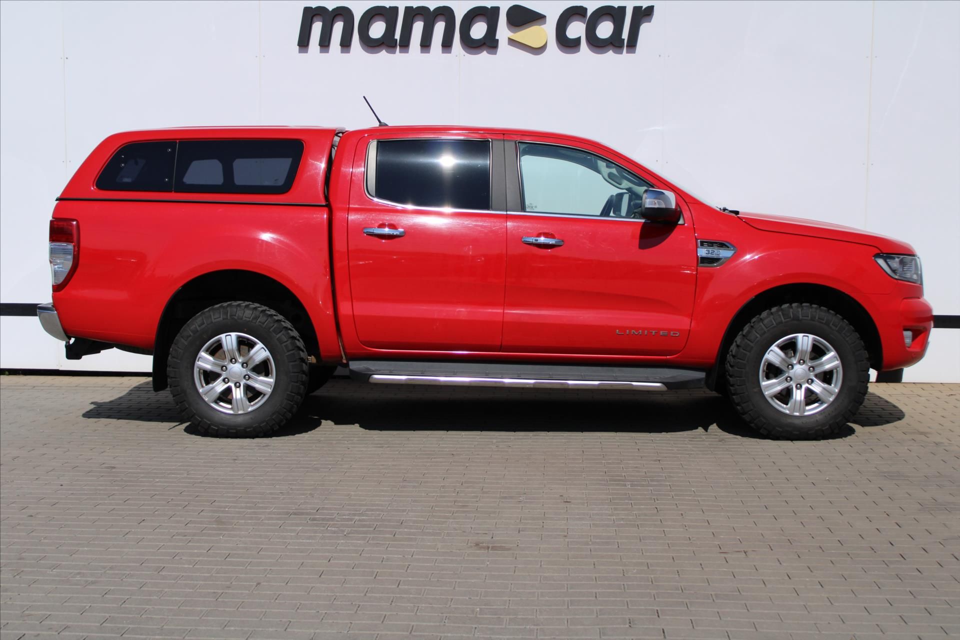 Ford Ranger, 3.2 TDCI 147kW LIMITED ČR - fotka 2