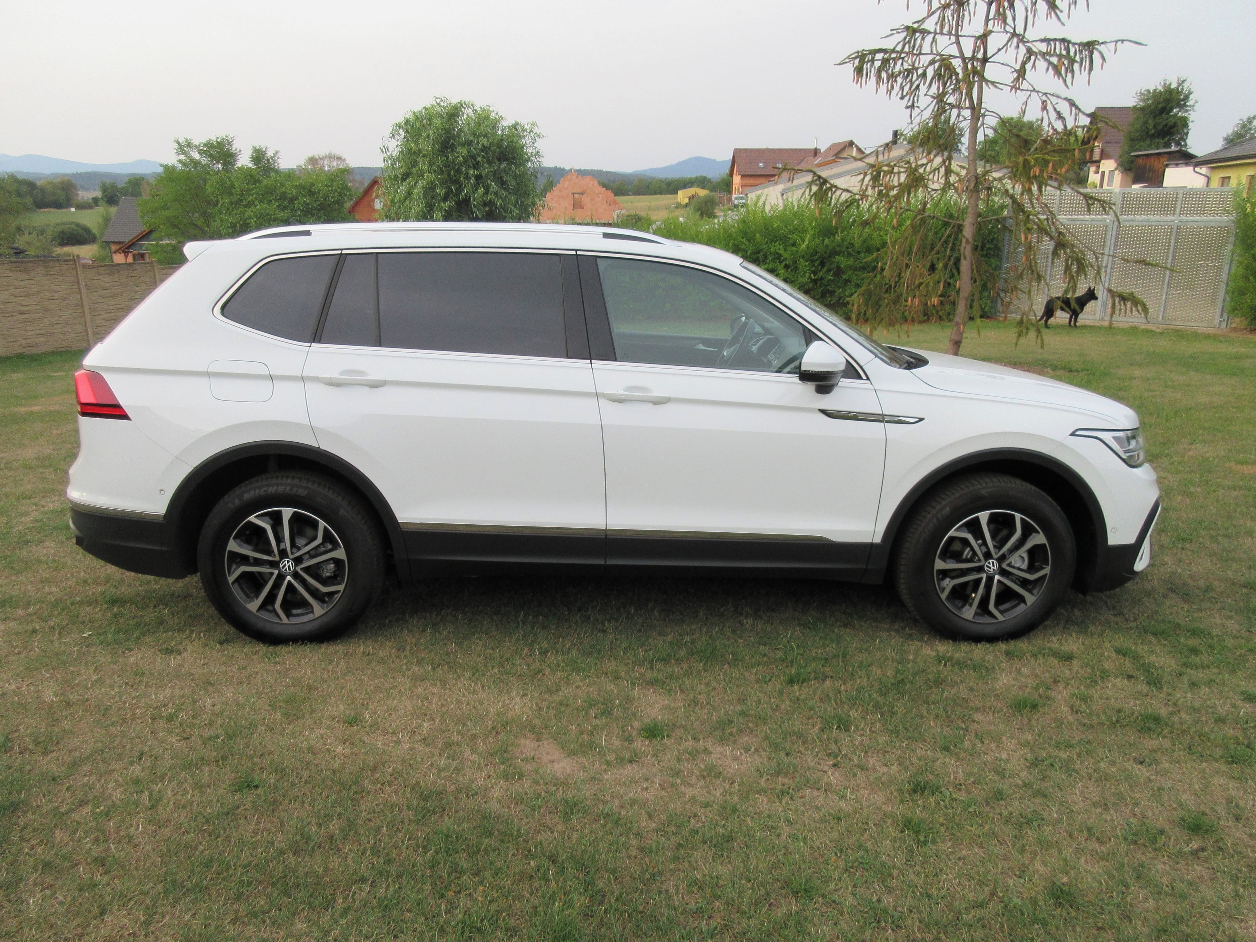 Volkswagen Tiguan Allspace, 1.5 TSI 110 kw TAŽNÉ PANORAMA - fotka 4