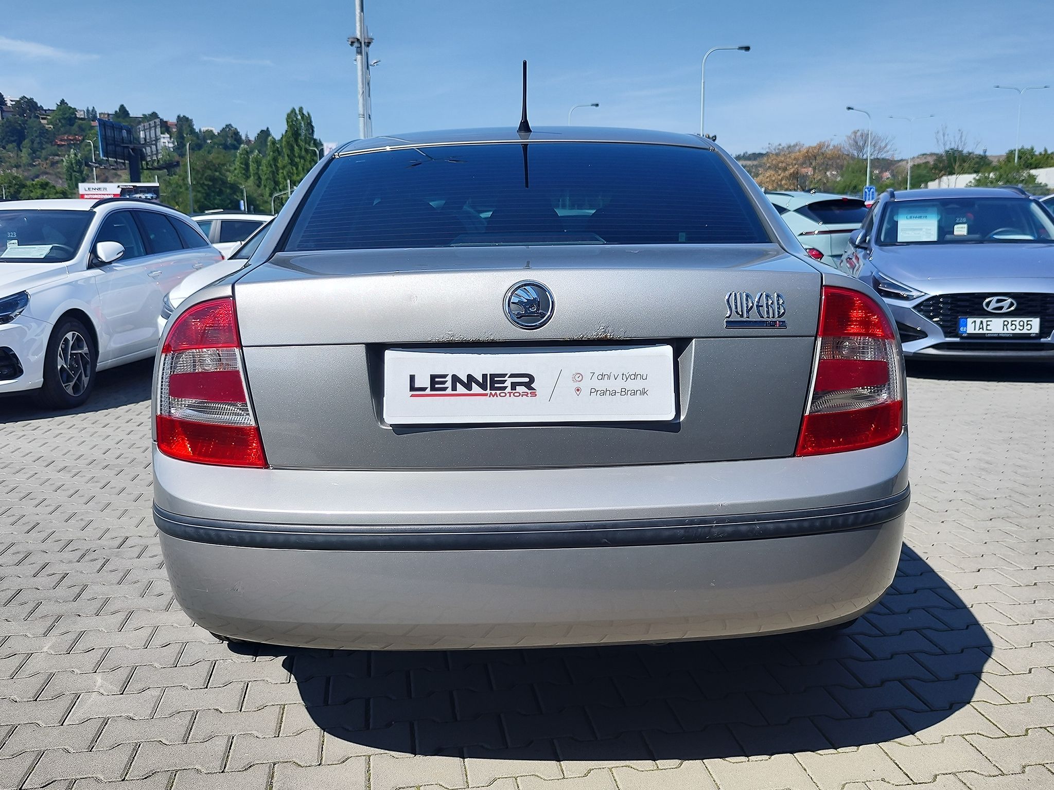 Škoda Superb, 2.0 TDI/103kW Comfort - fotka 6
