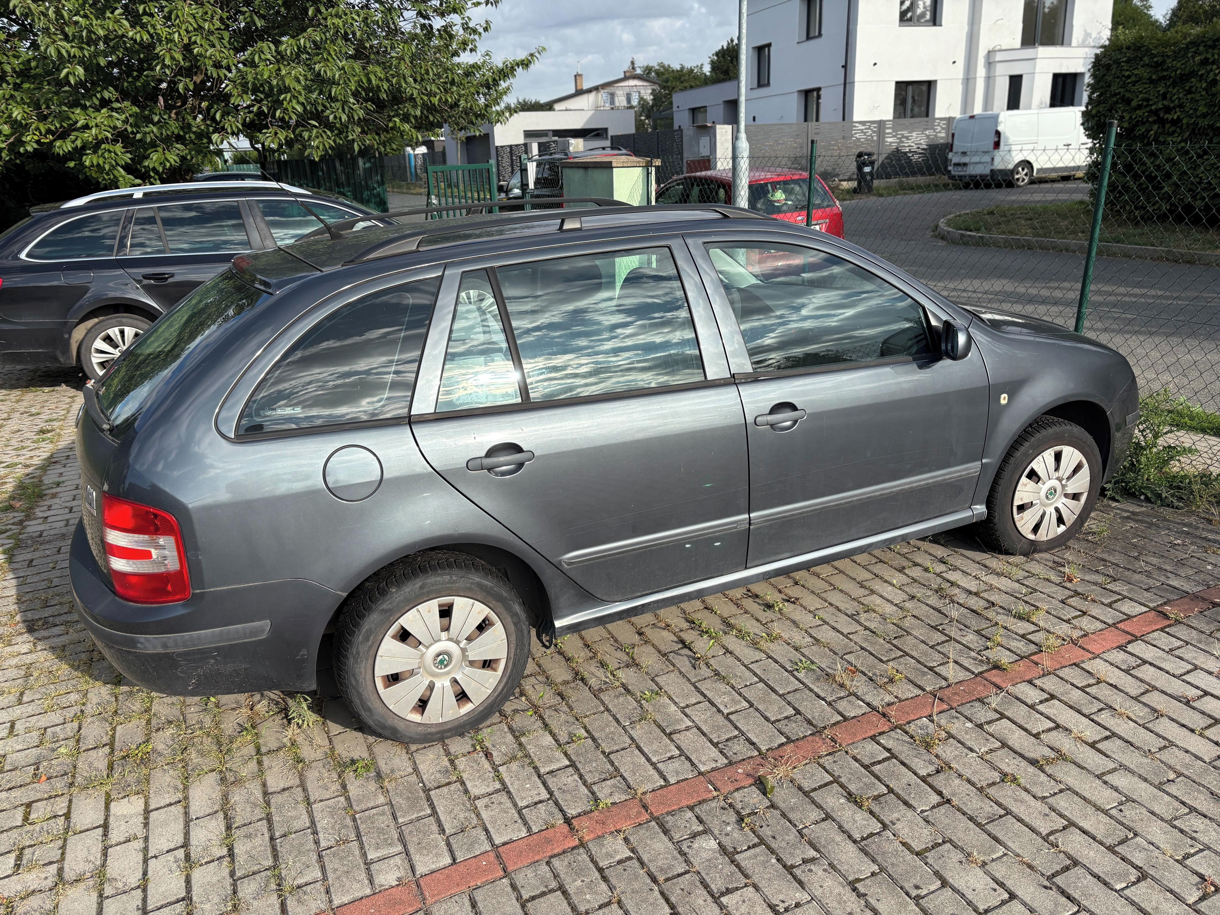 Škoda Fabia, Fabia Combi 1.4 74kW - fotka 6
