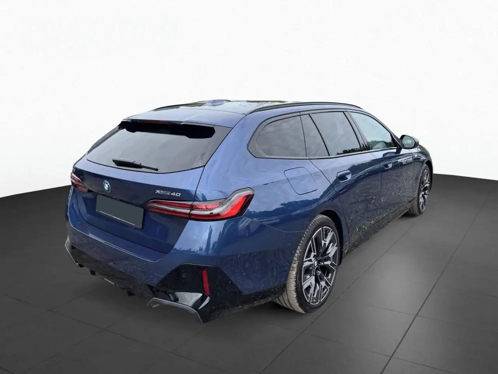 BMW i5, xDrive40 M-Sport Pro DAPro B&W - fotka 3