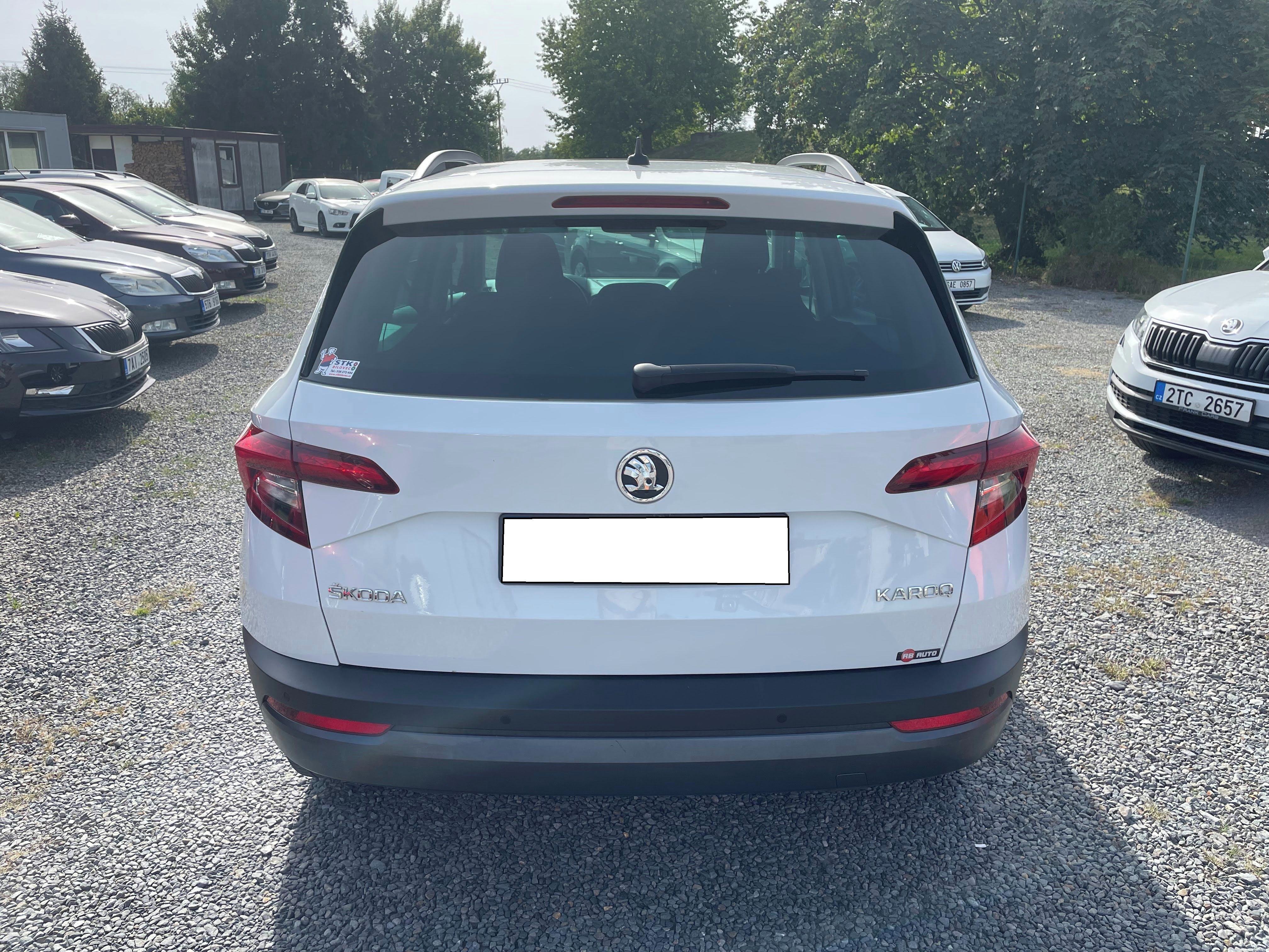 Škoda Karoq, 1.5 TSI, Automat, Navi, Tažn, - fotka 4