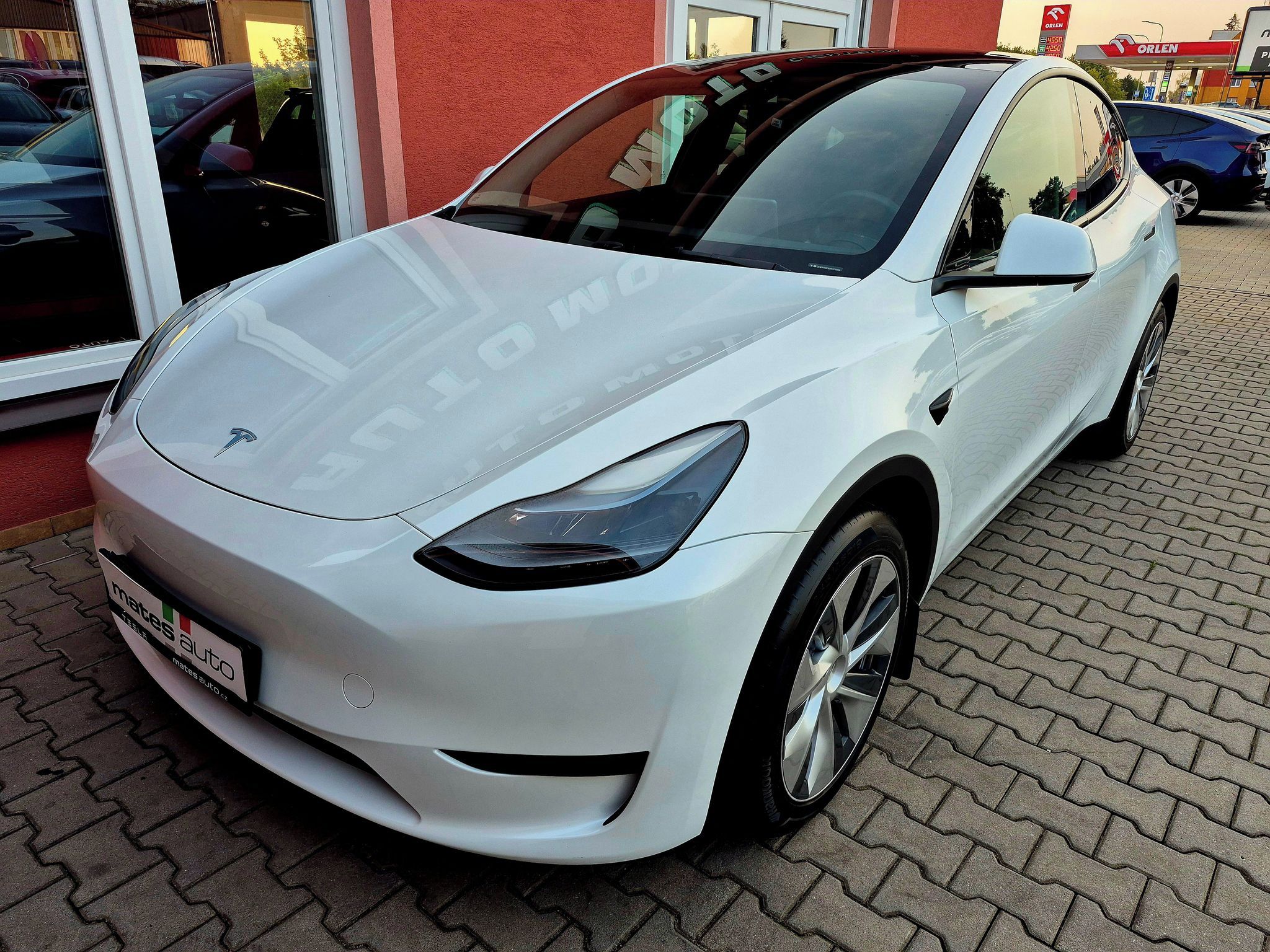 Tesla Model Y, Standard plus RWD 220kW DPH ta