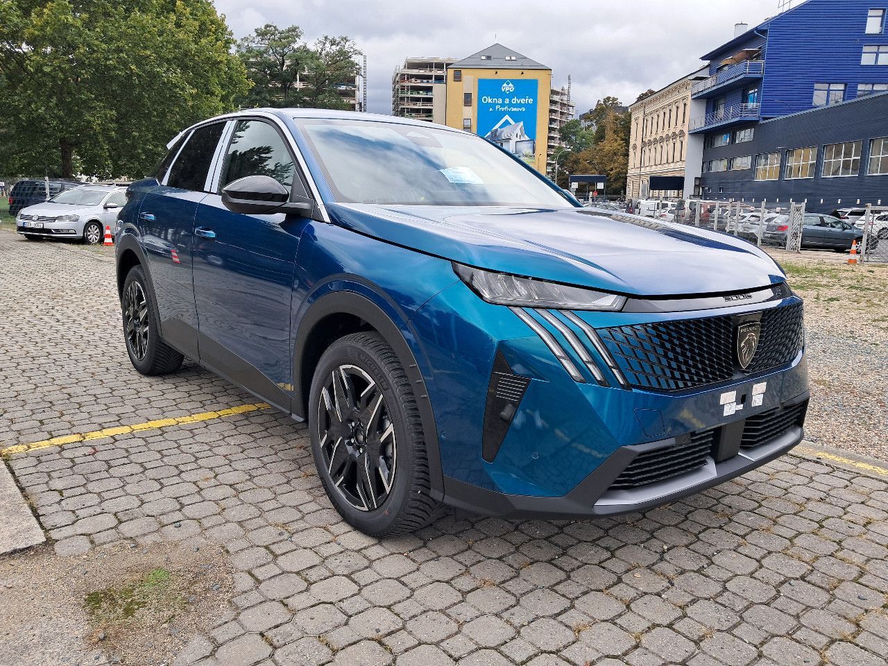 Peugeot 3008, ALLURE Hybrid 145 e-DCS6 - fotka 3