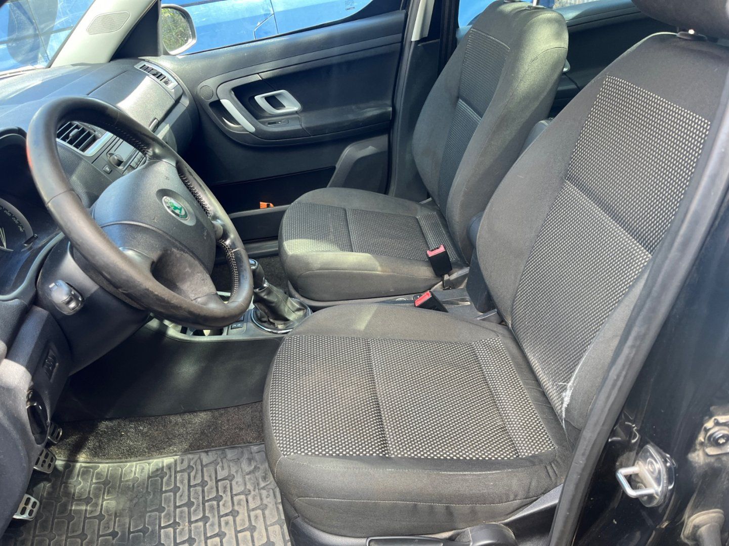 Škoda Roomster, 1.9 TDI 77 KW BEZ STK - fotka 5