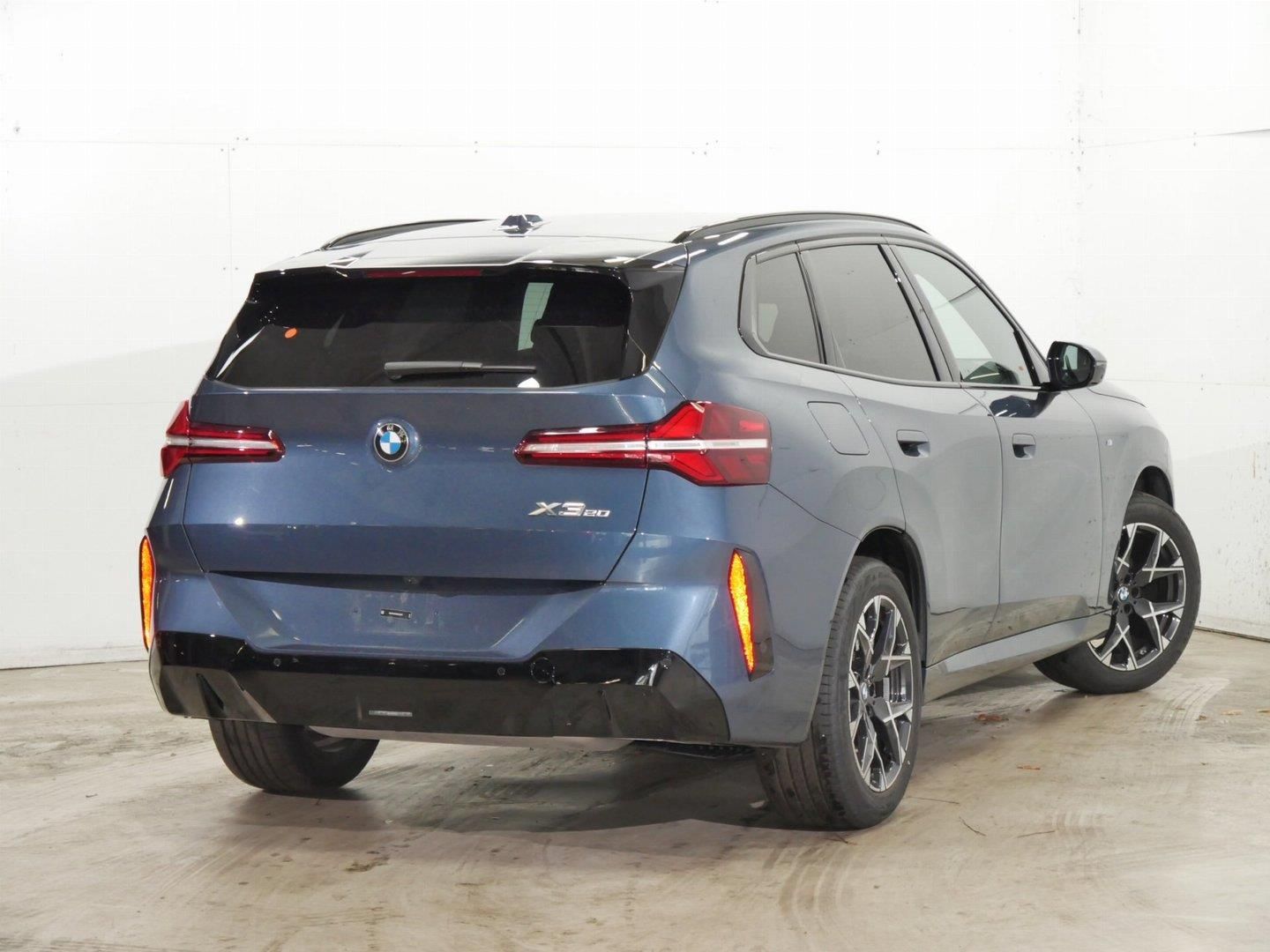 BMW X3, X3 20 xDrive Tažné - fotka 4