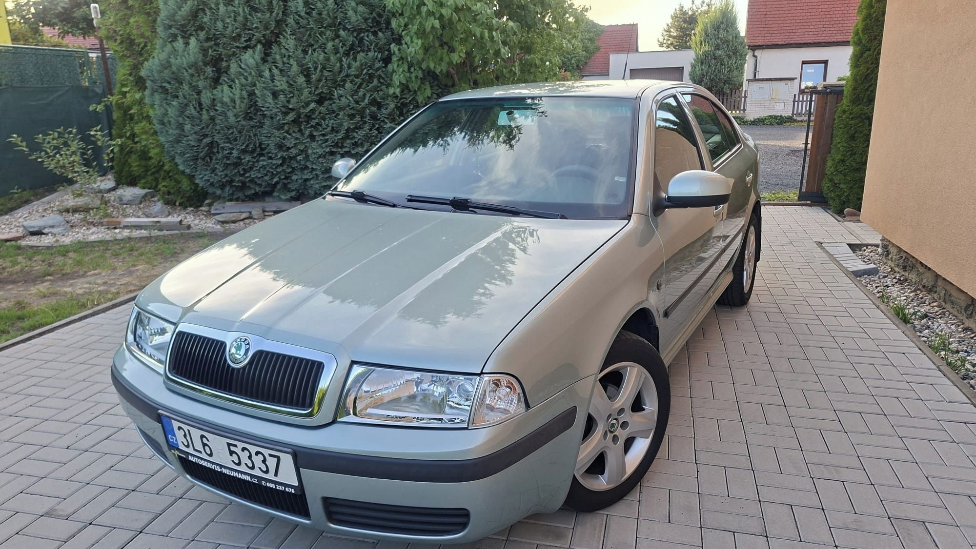 Škoda Octavia, 1.6 MPi