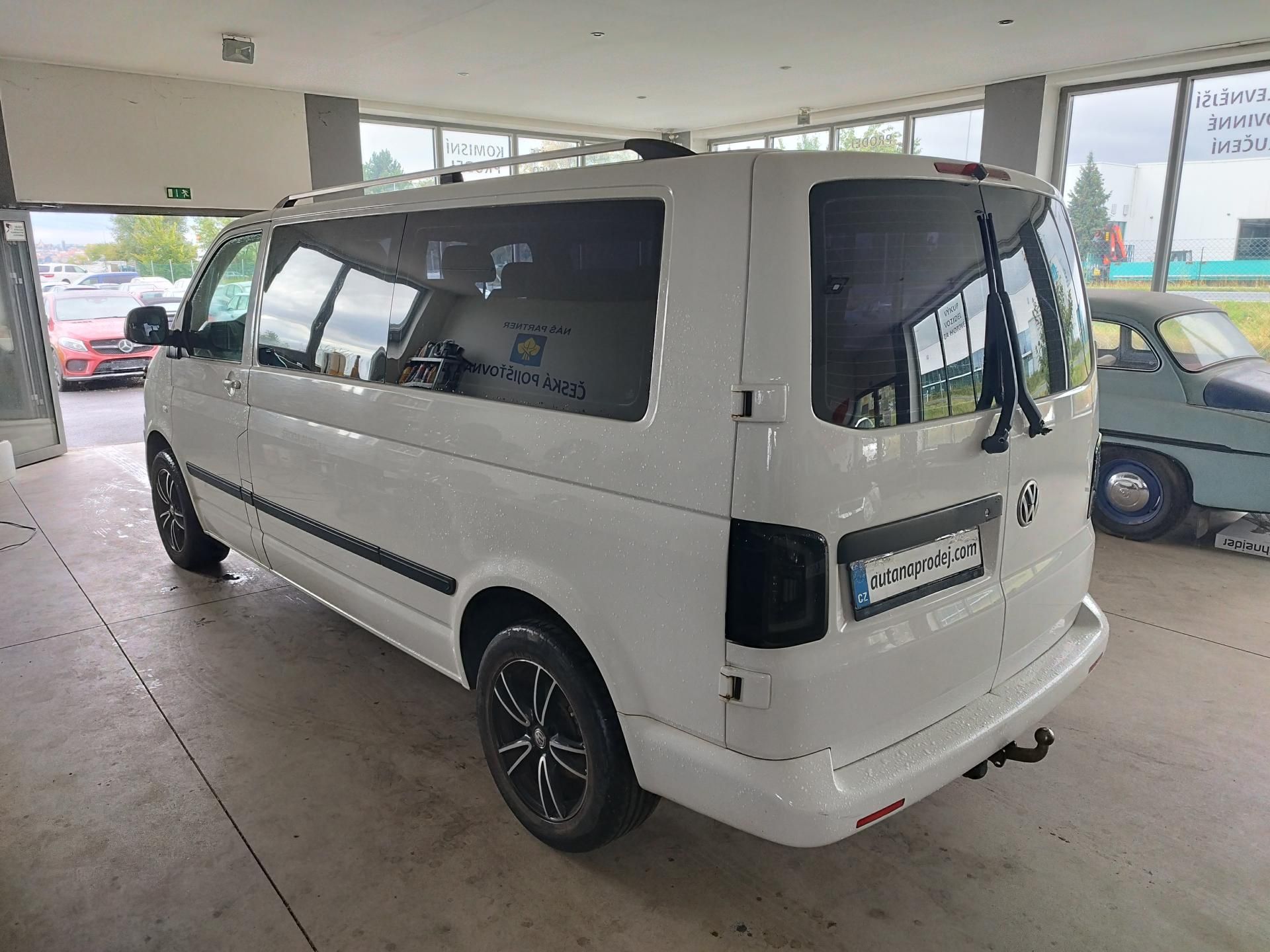 Volkswagen Caravelle, 2,0TDI,LONG,9MÍST,TAŽ,ALU,SER. - fotka 6