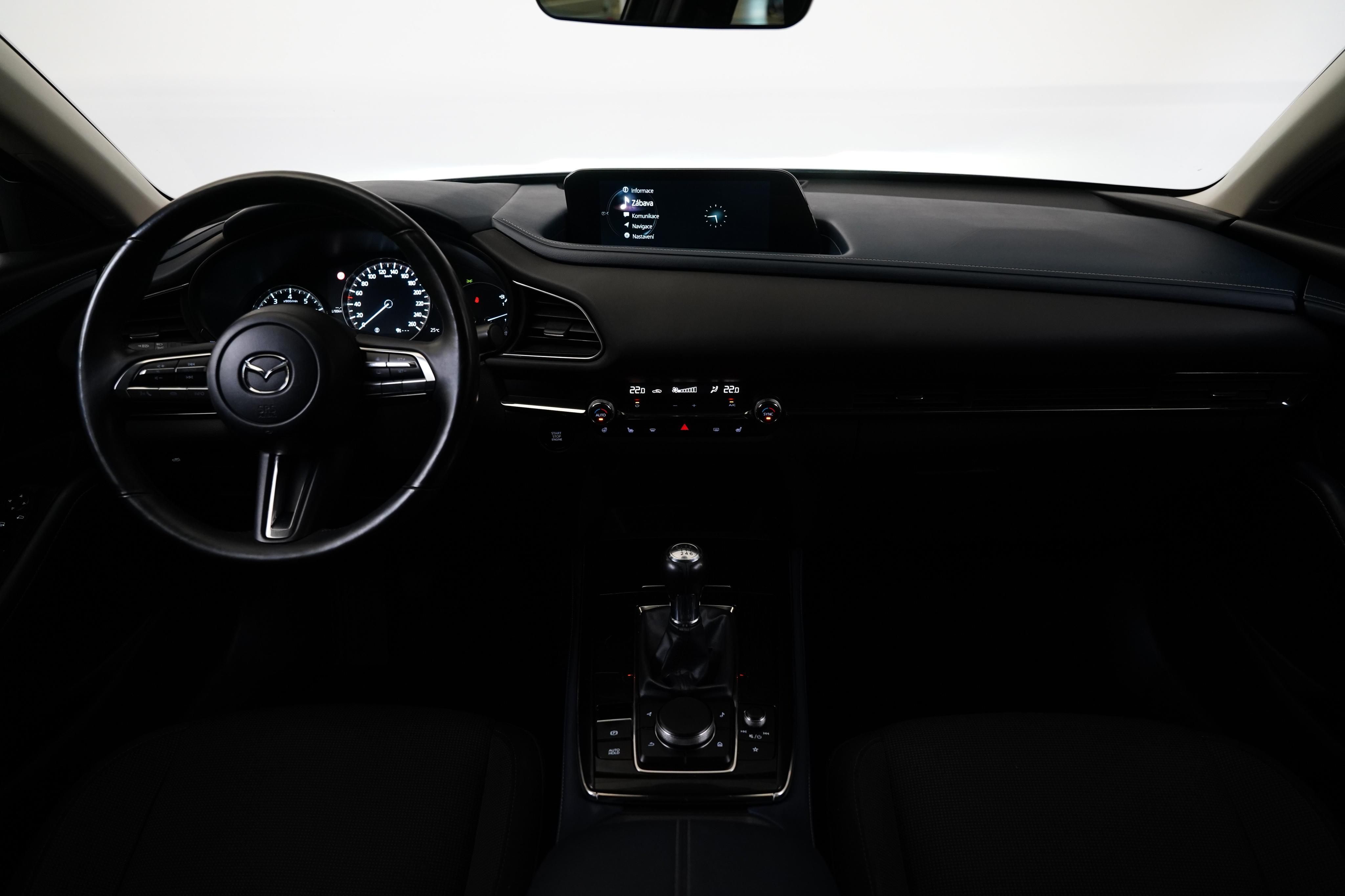 Mazda CX-30, 2.0 Skyactiv 90 kW - fotka 5